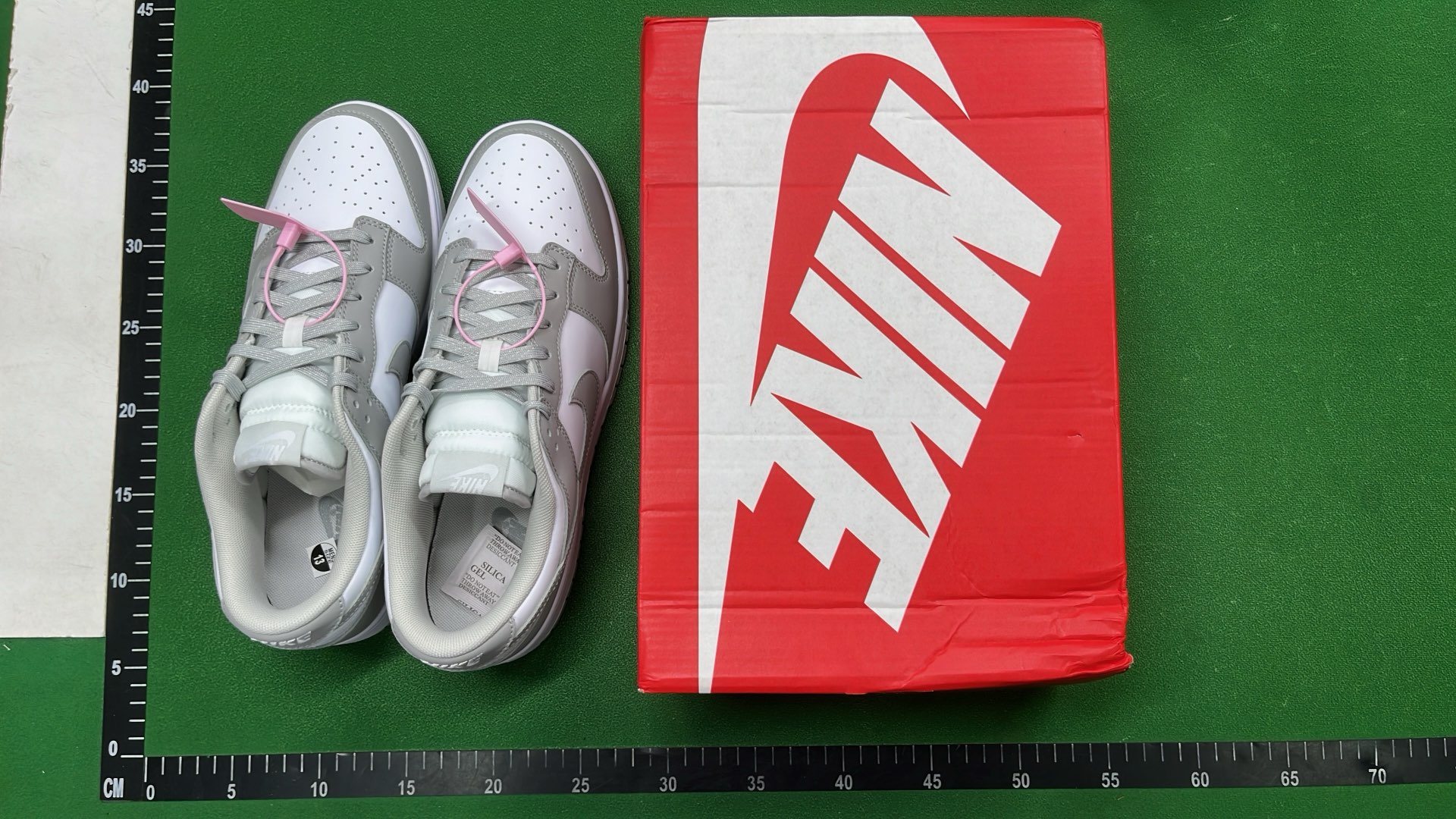 Nike SB Dunk Low Pro QS White Black 2021 Men's Skate Shoes