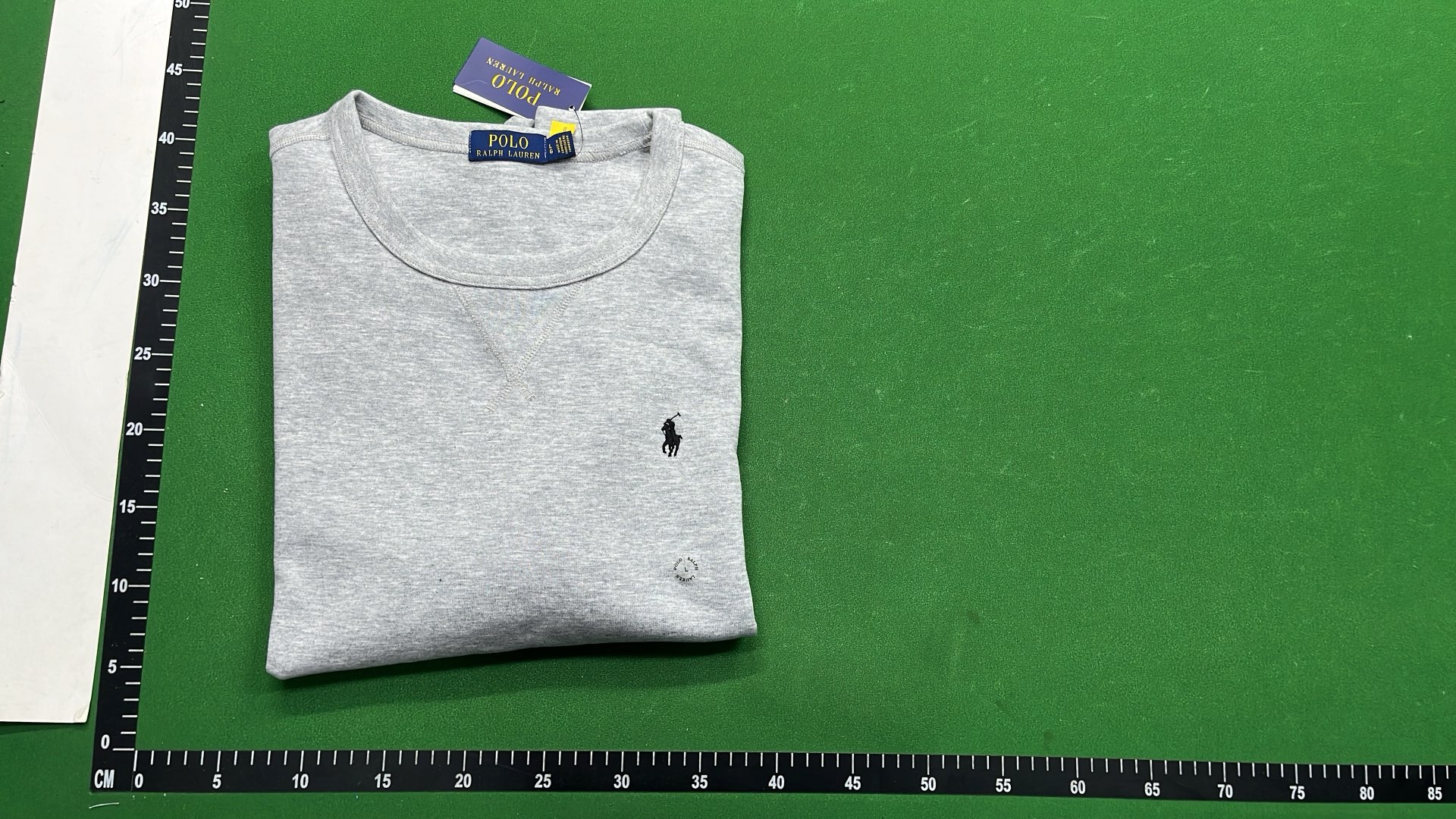 Men's Crew Neck Sweatshirt - Gray