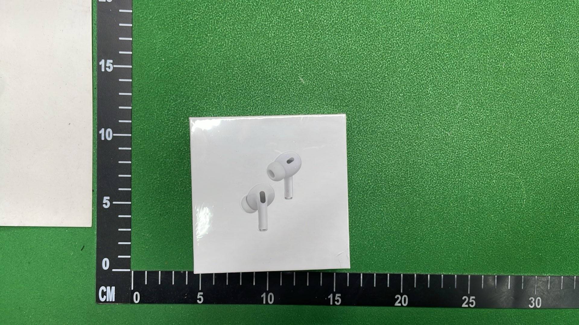 AirPods Pro 2nd Generation with MagSafe Charging Case USB-C