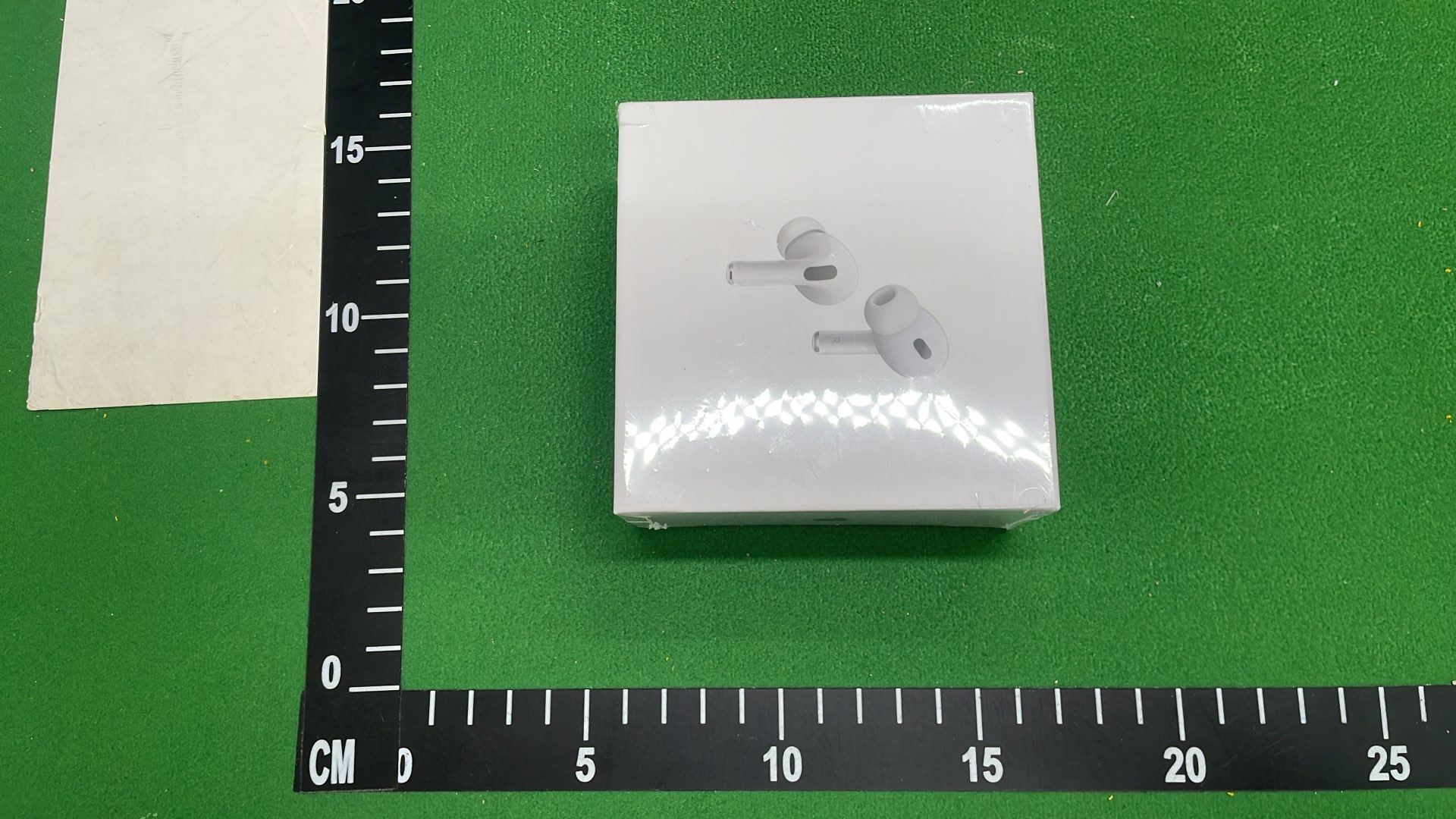 AirPods Pro 2nd Generation with MagSafe Charging Case USB-C