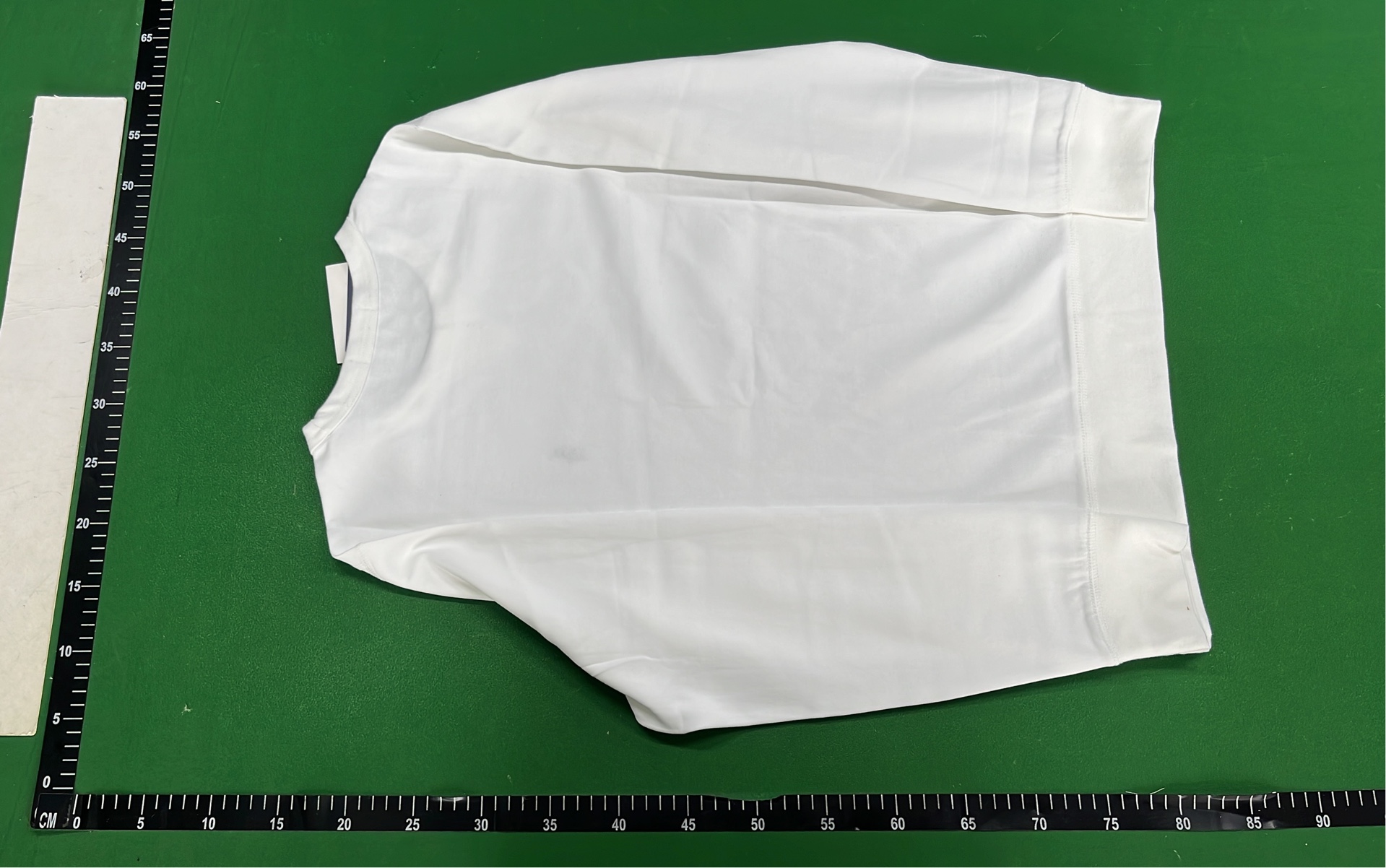 Basic Crewneck Sweatshirt for Men and Women - Multiple Colors Available