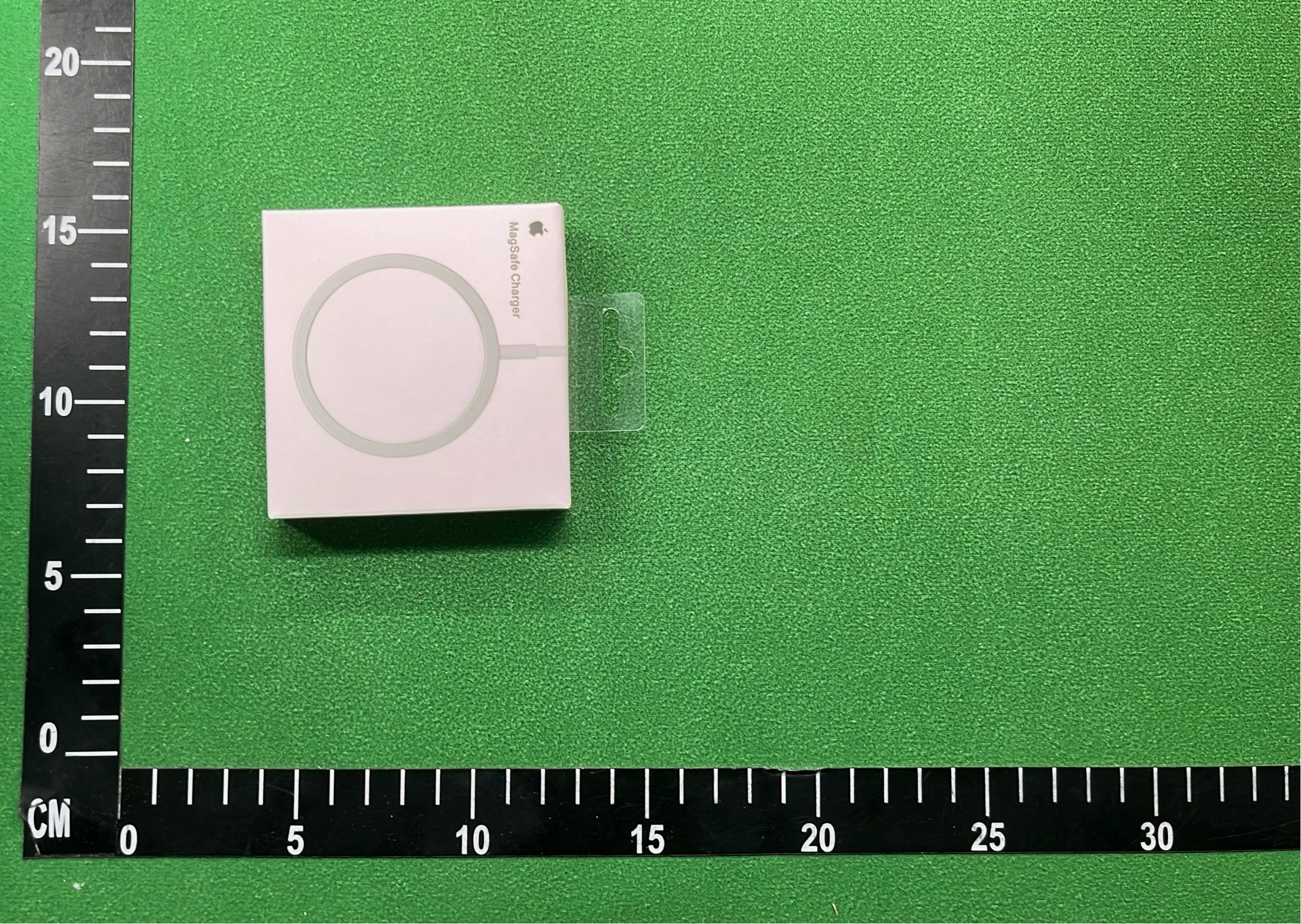 Apple MagSafe Charger for iPhone - Wireless Charging