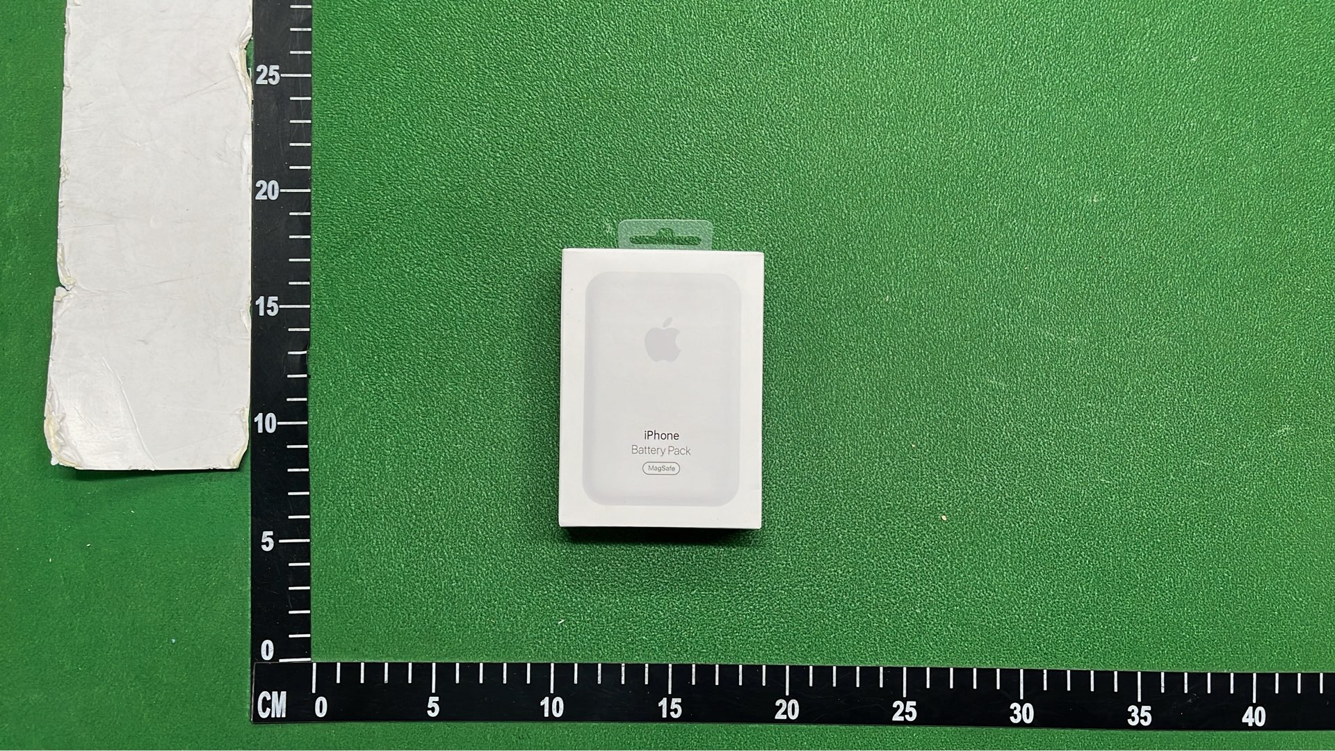 Apple Magnetic Wireless Battery Pack for iPhone