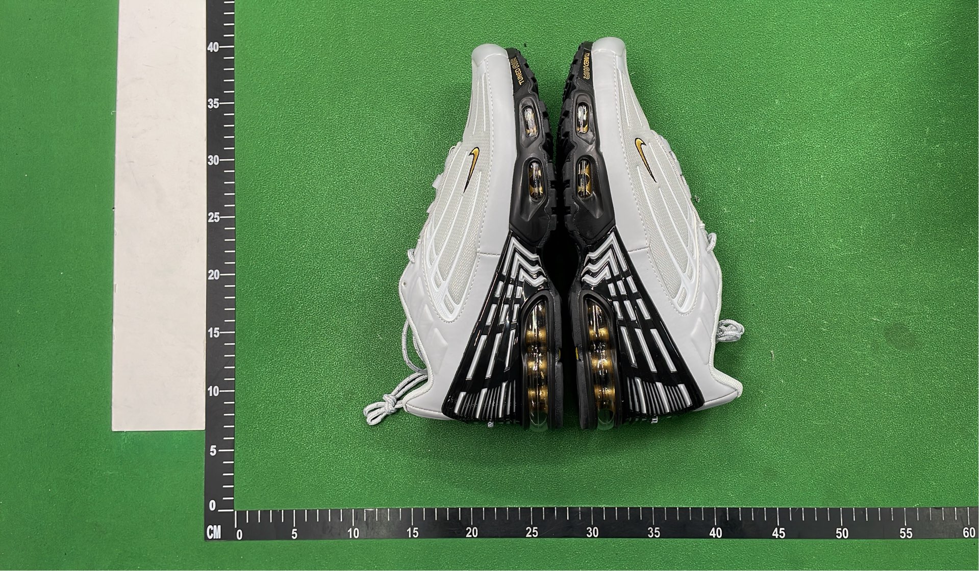 Nike Air Max 2090 Sneakers - Premium Running Shoes for Men and Women