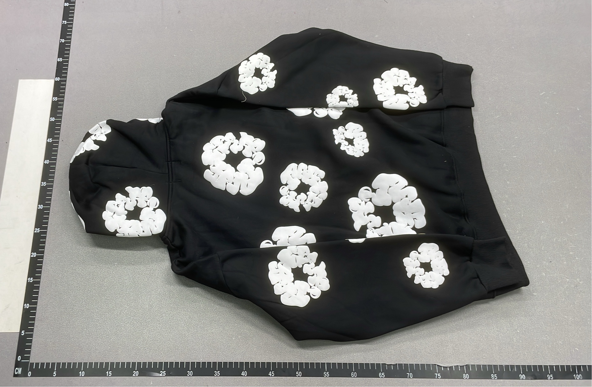 Floral Print Hoodie and Pants Set - Cozy Matching Outfit for Men and Women