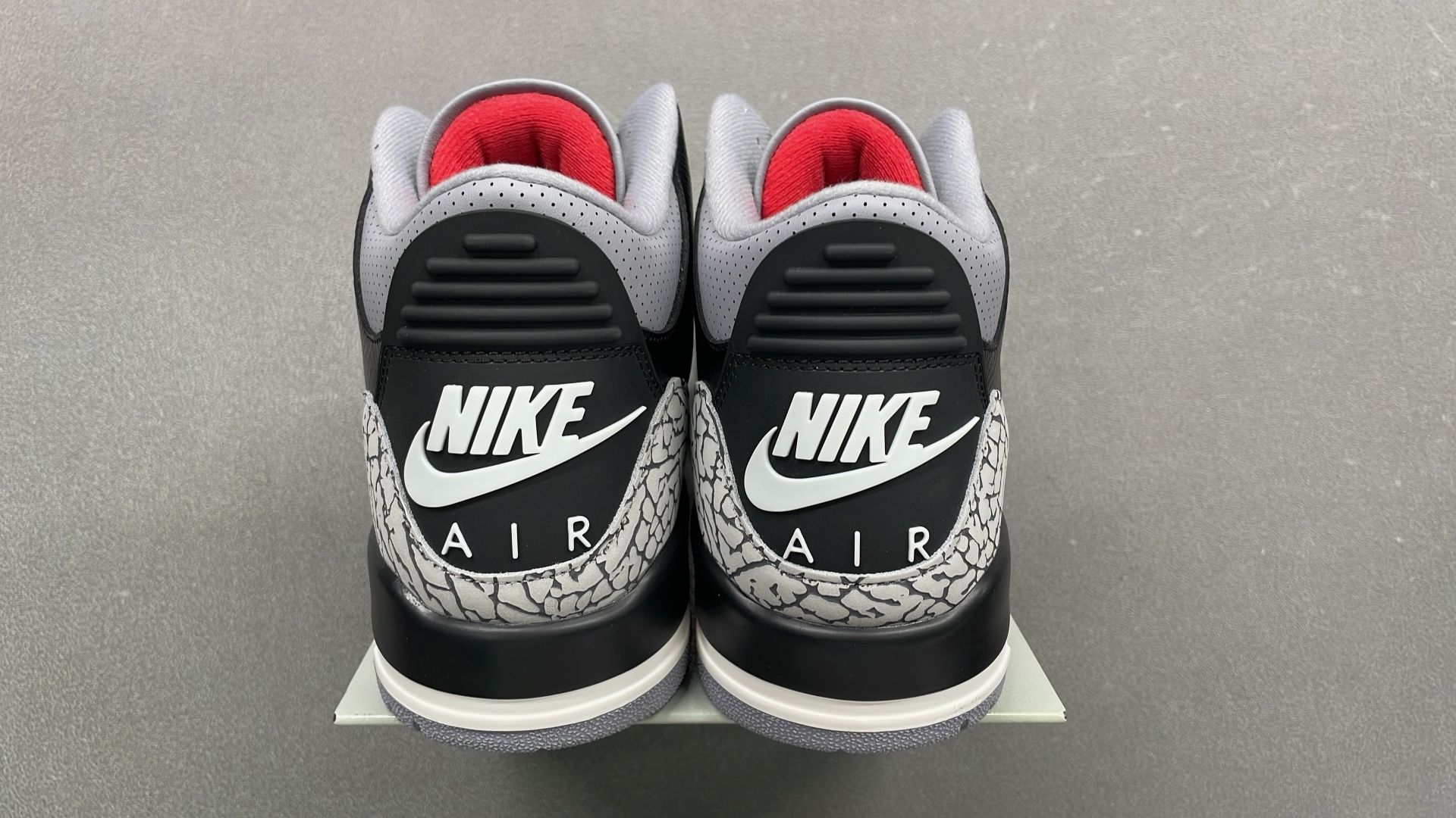Air Jordan 3 Retro White Cement