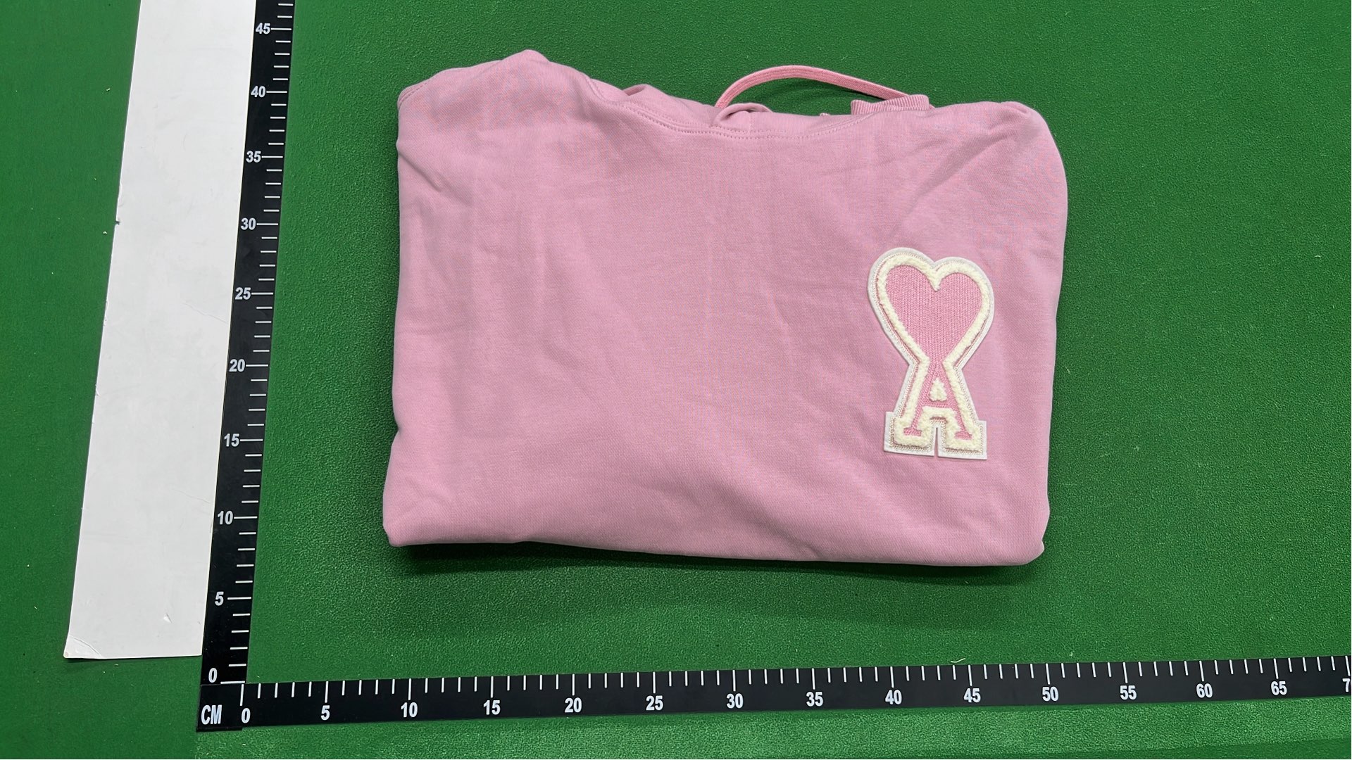 Heart Logo Hoodie - Fashionable Streetwear Sweatshirt