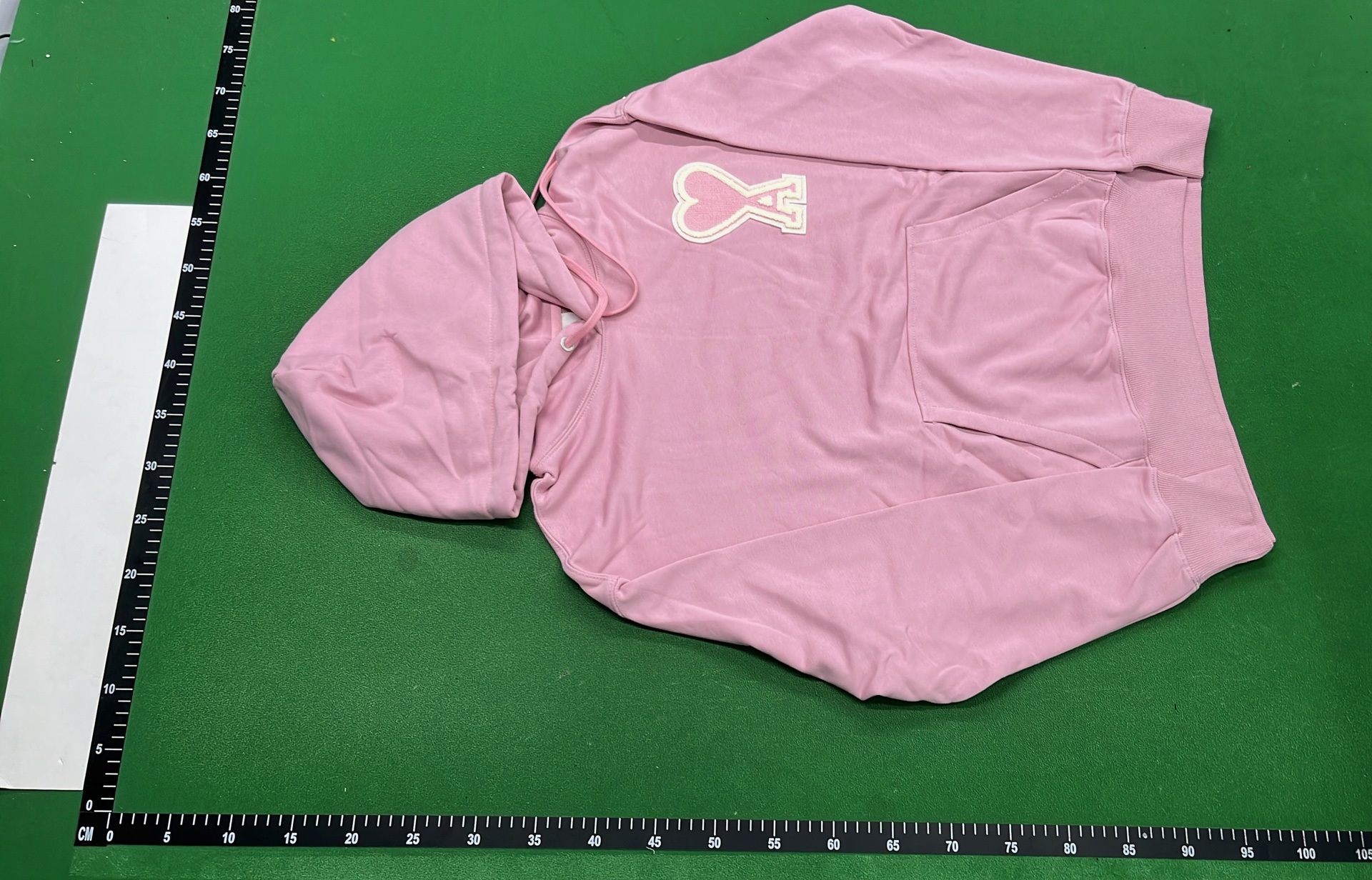 Heart Logo Hoodie - Fashionable Streetwear Sweatshirt