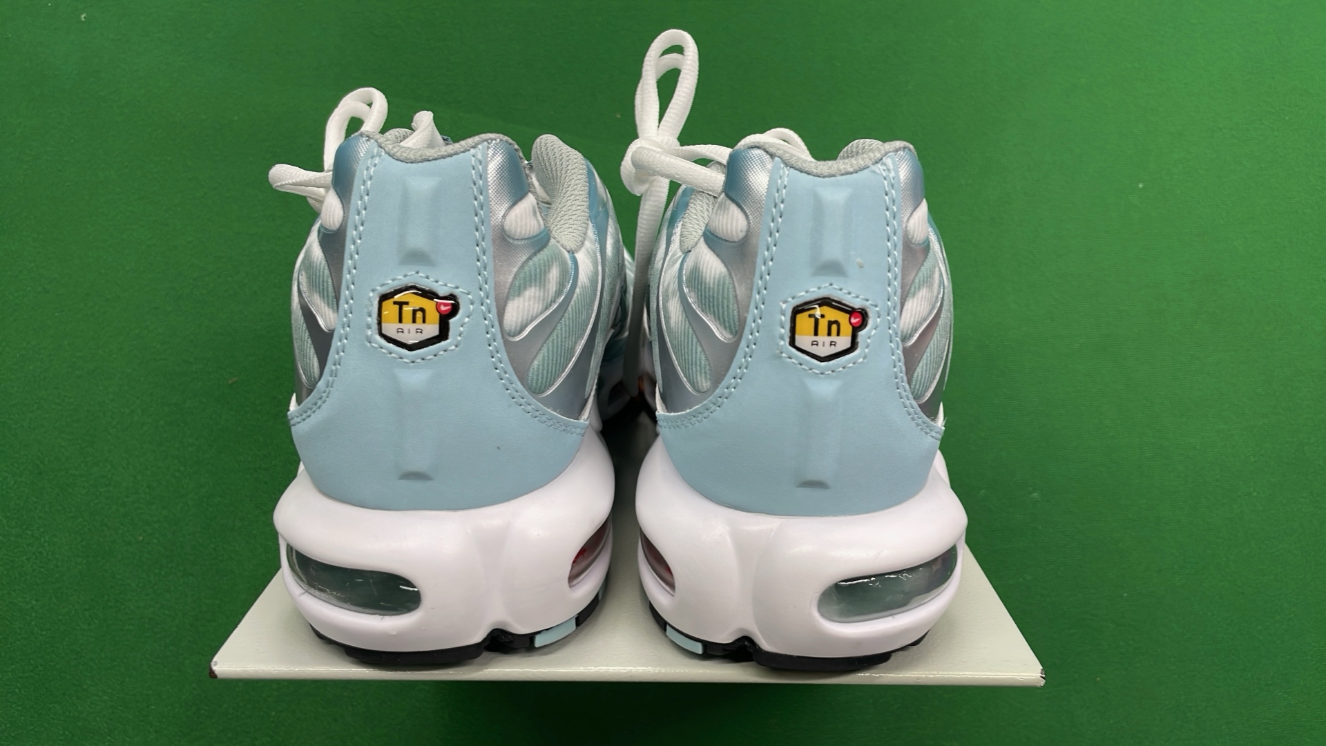 Nike Air Max Plus TN Black Green Sneakers