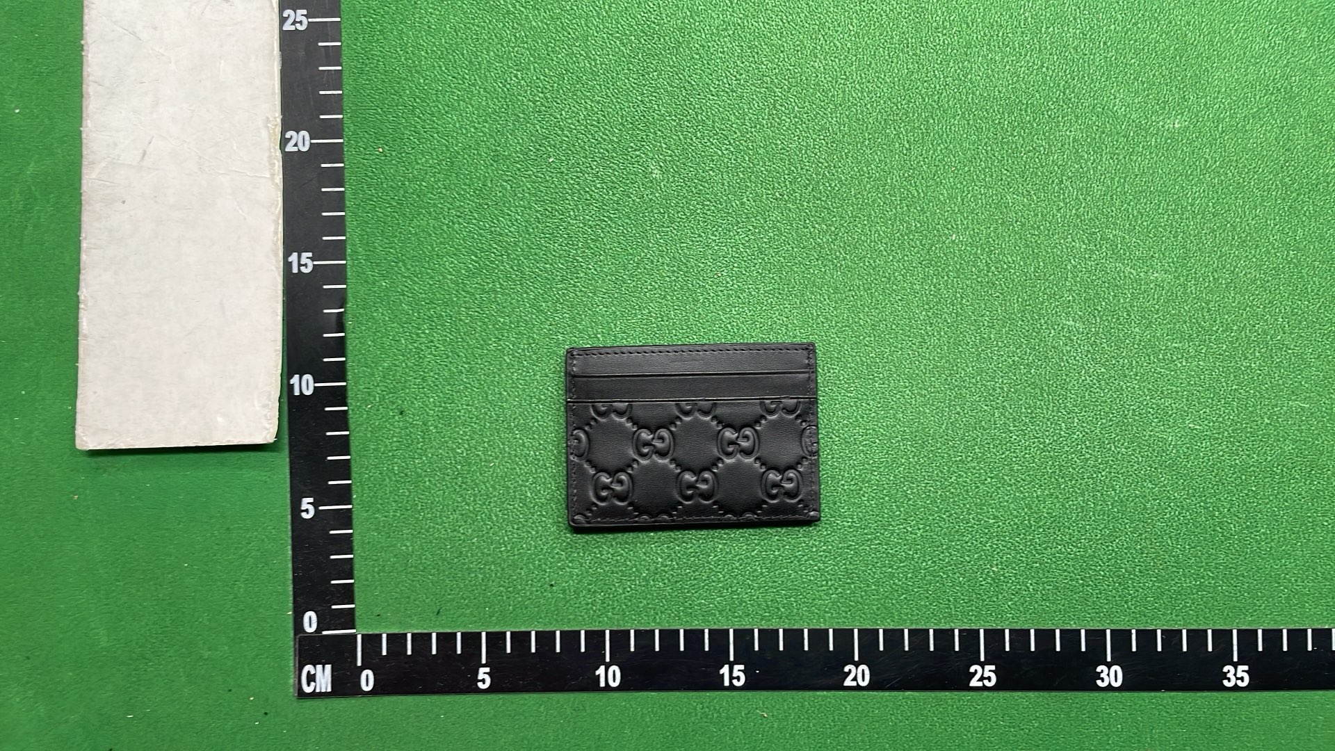 Gucci GG Supreme Card Holder for Men and Women