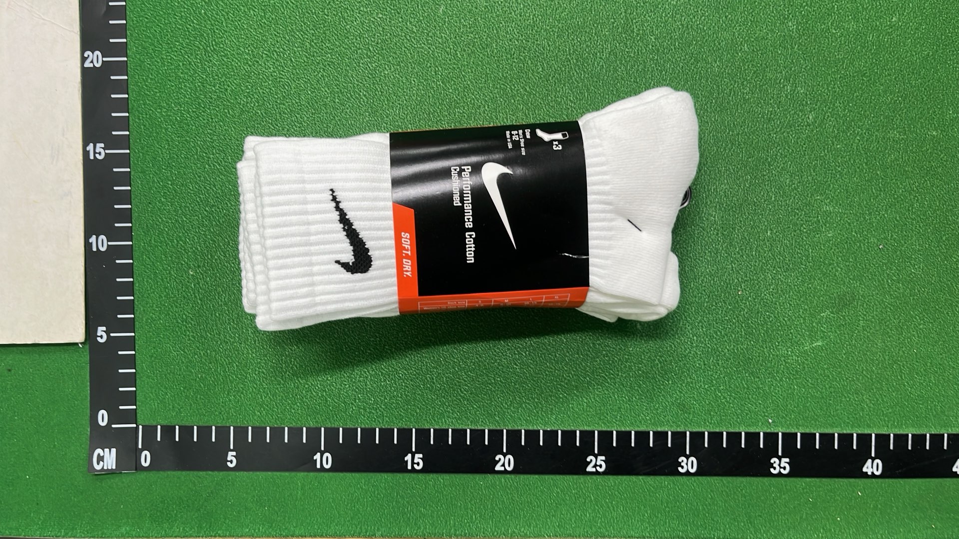 Nike Everyday Cushioned Crew Socks
