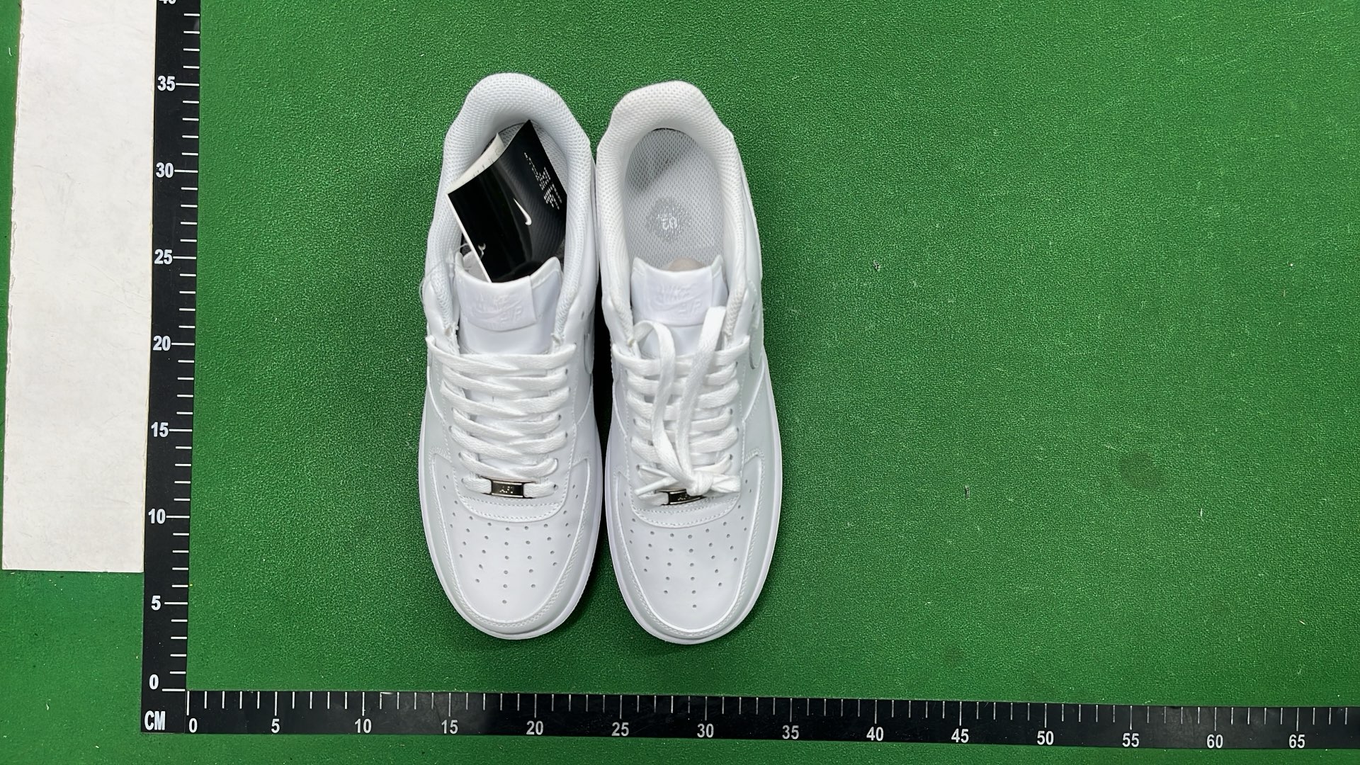 Supreme x Nike Air Force 1 Low Sneakers