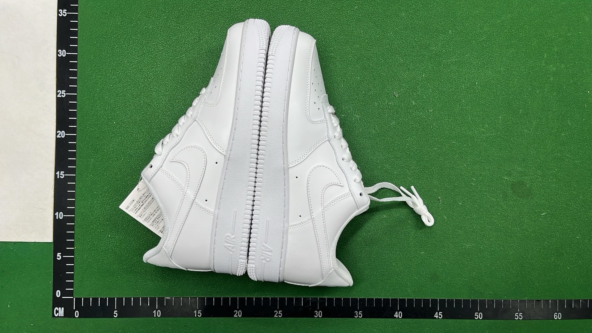 Supreme x Nike Air Force 1 Low Sneakers
