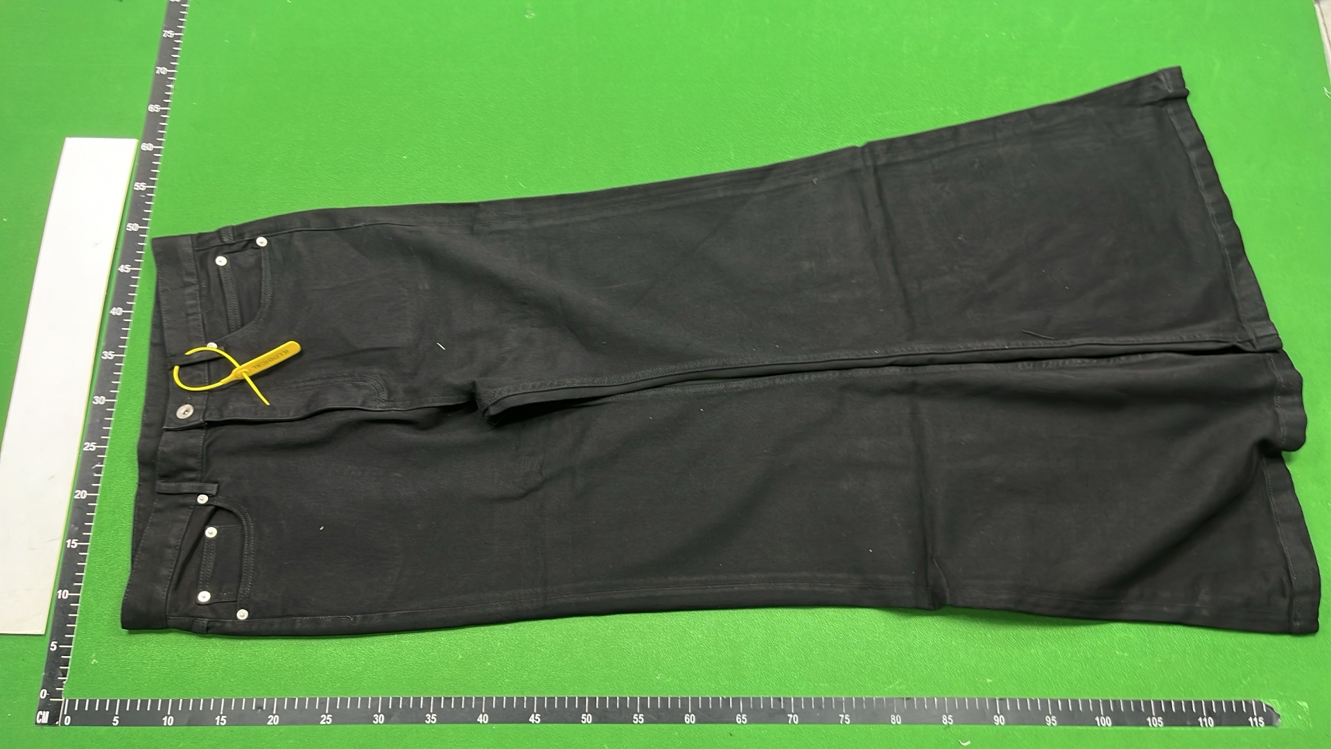Black Flared Jeans for Women - Classic Fit Denim Pants