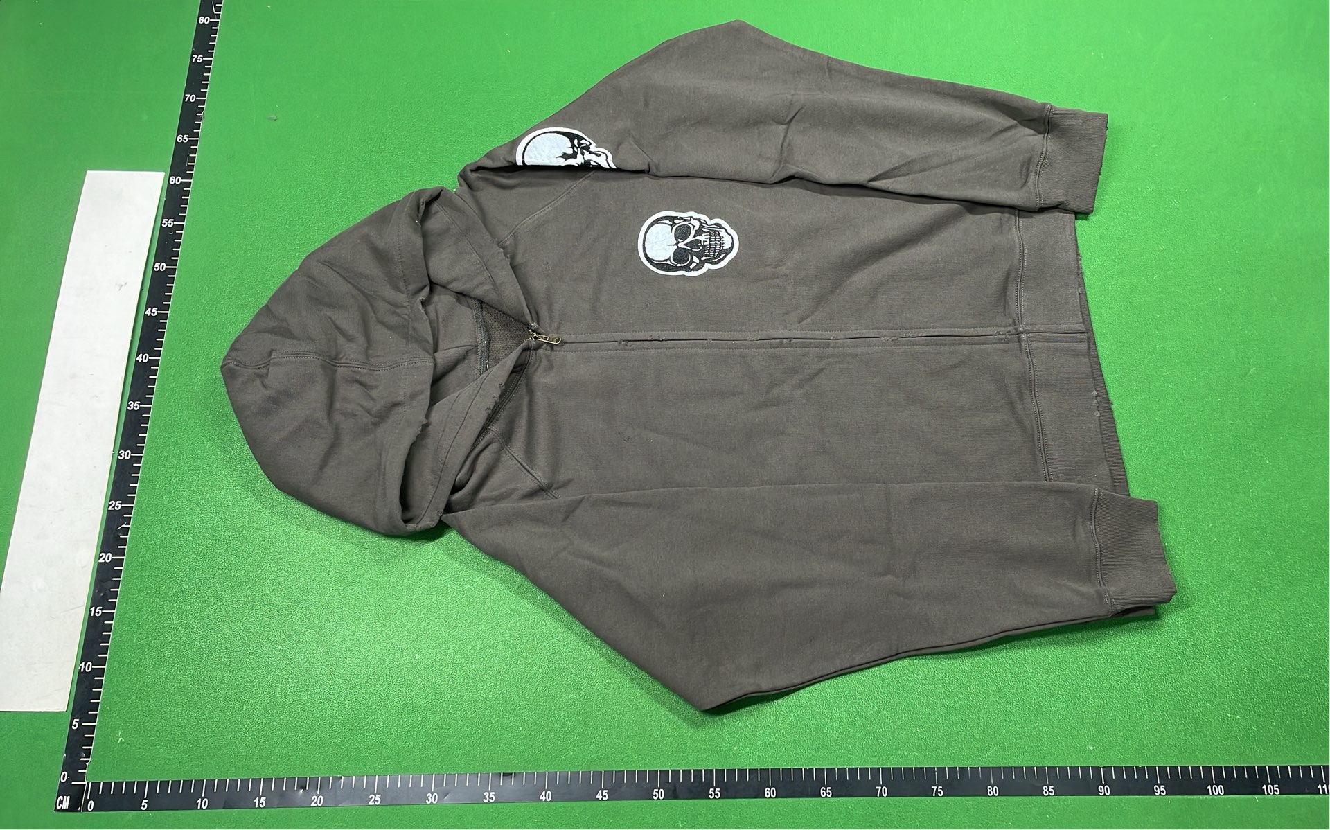 Gray Skull Patch Hoodie Zip-Up Sweatshirt