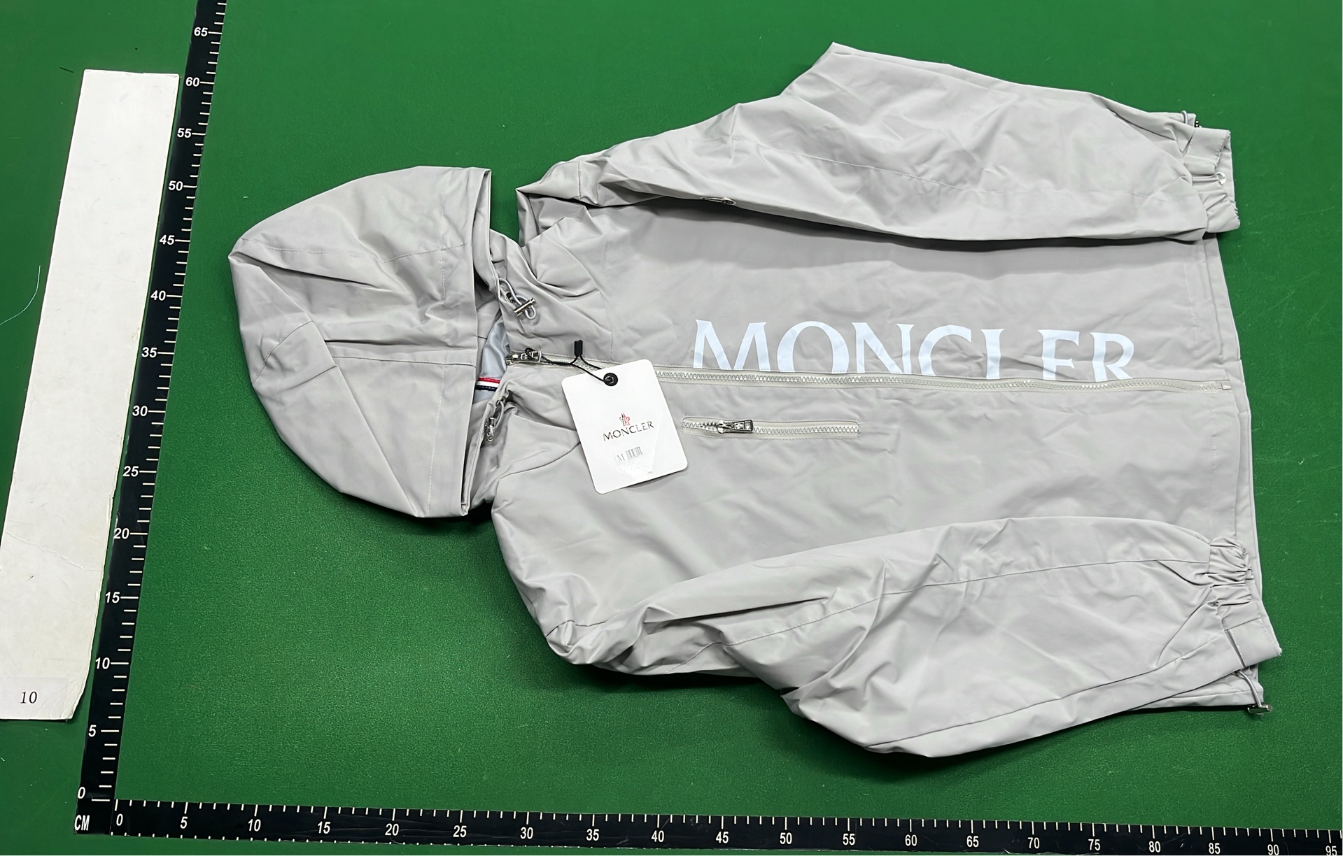 Moncler Logo T-Shirt Black and Gray Men's Casual Wear
