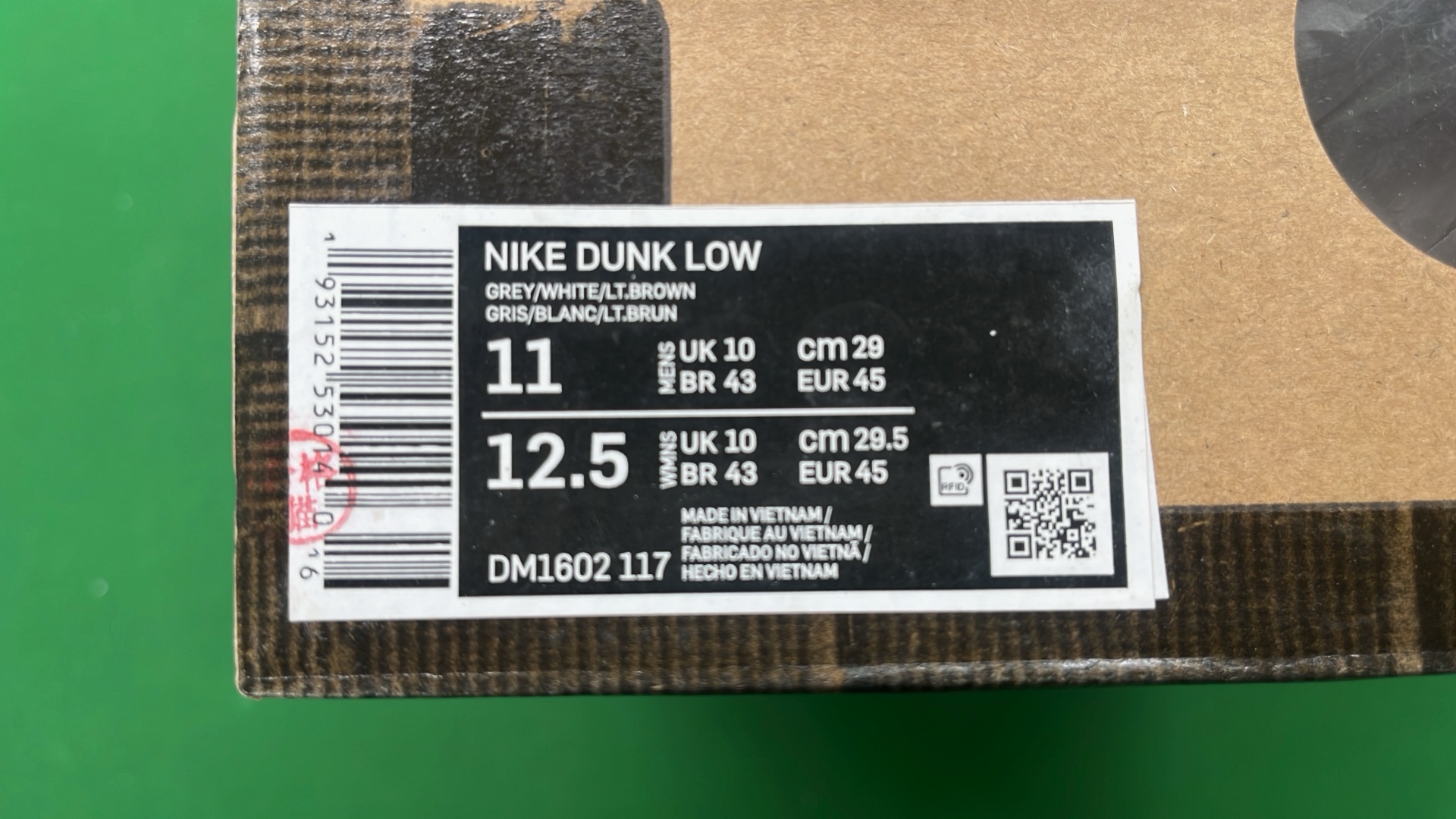 Nike Dunk Low Pro SB Black Silver Purple