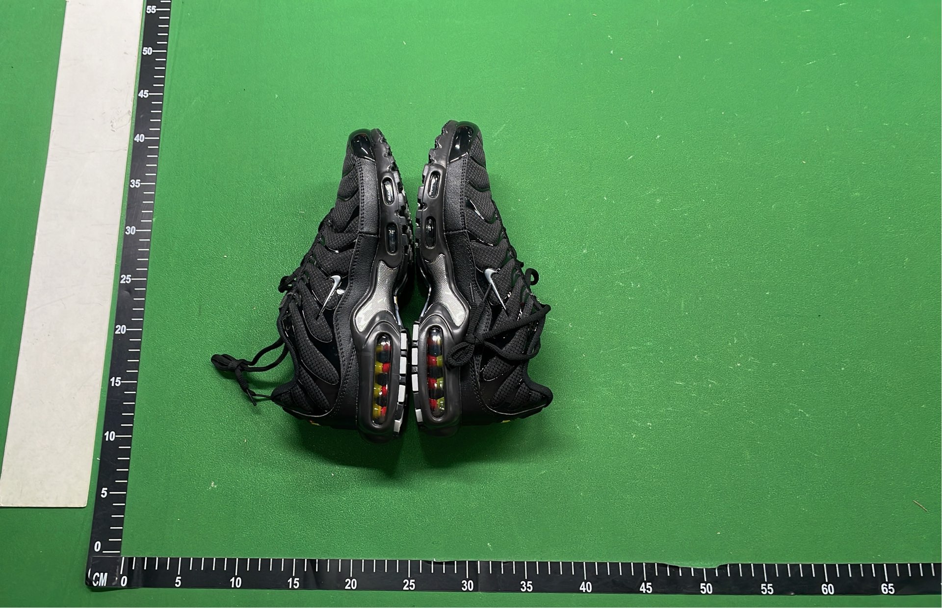 Nike Air Max Plus Tn White Blue Wave Design Sneakers