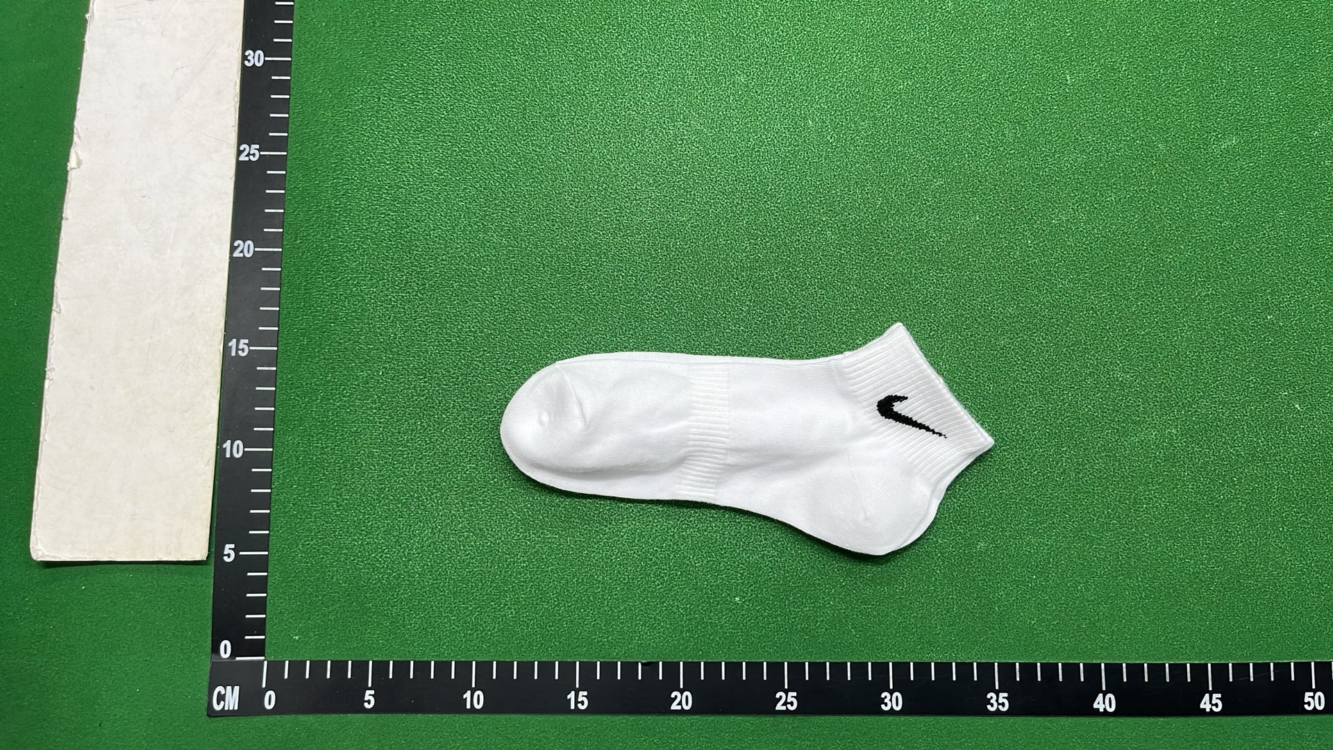 Nike White Ankle Socks 4-Pack - Comfortable and Durable