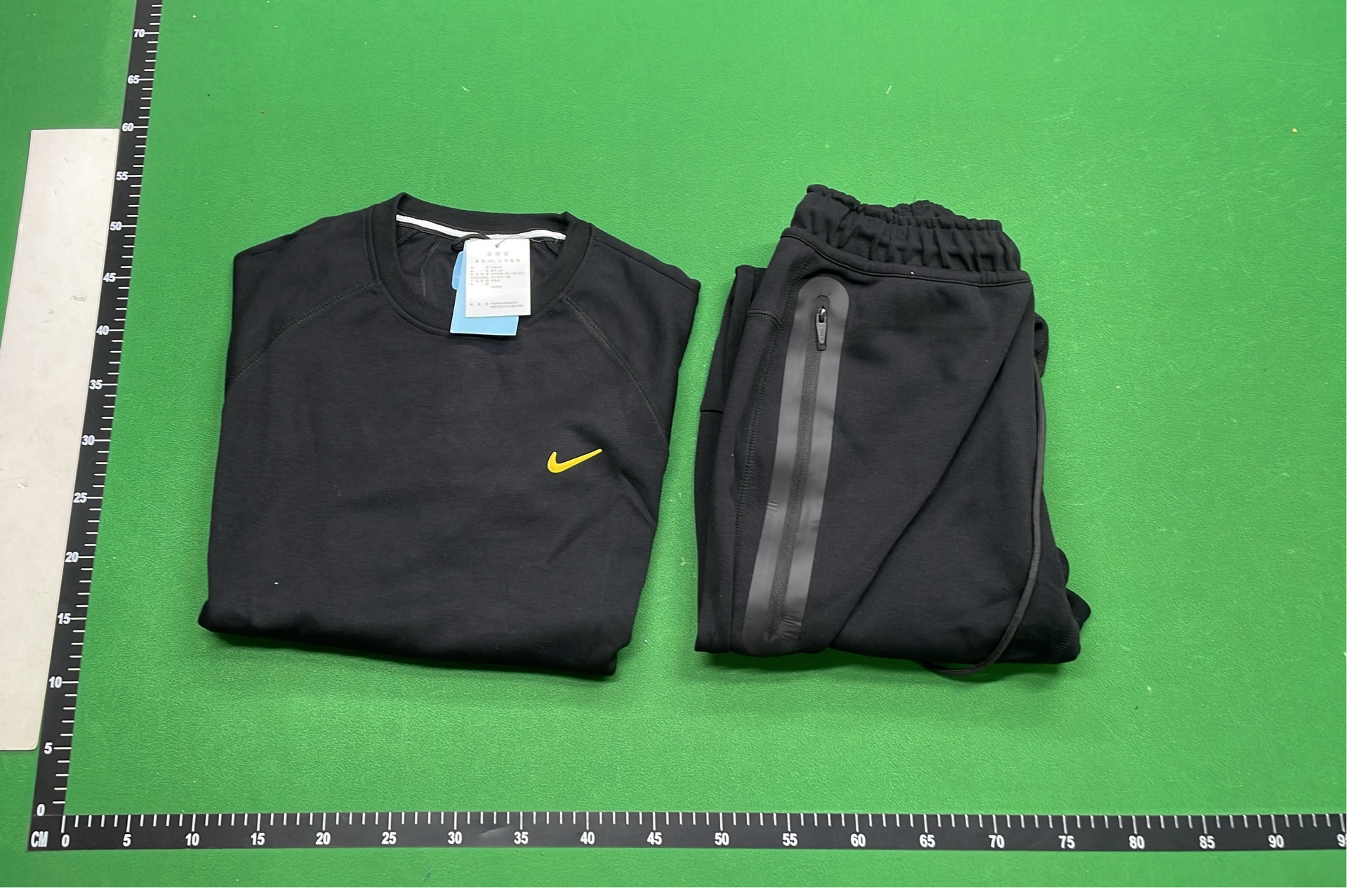 Green Nike Tracksuit Set - Sweatshirt and Pants