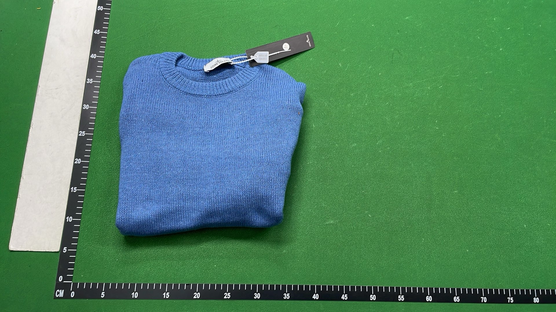 Stone Island Crewneck Sweatshirt - Classic Logo Design