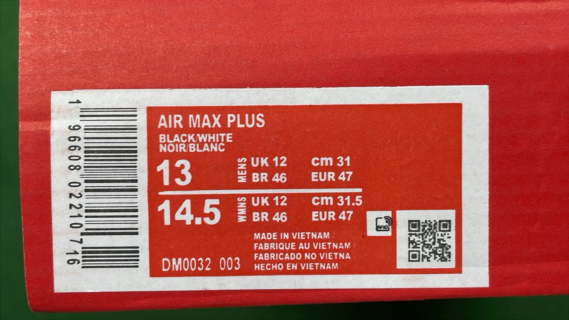 Nike Air Max Plus TN Sneakers for Men and Women