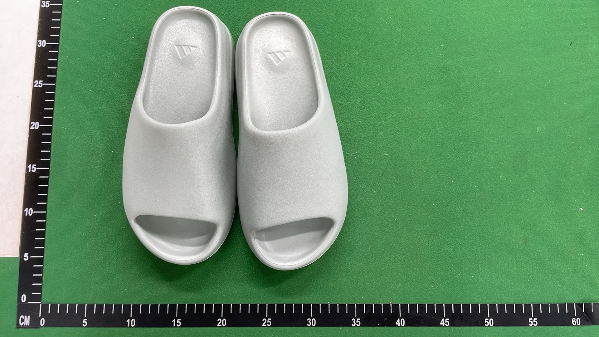 Comfortable Slip-On Shoes in Multiple Colors