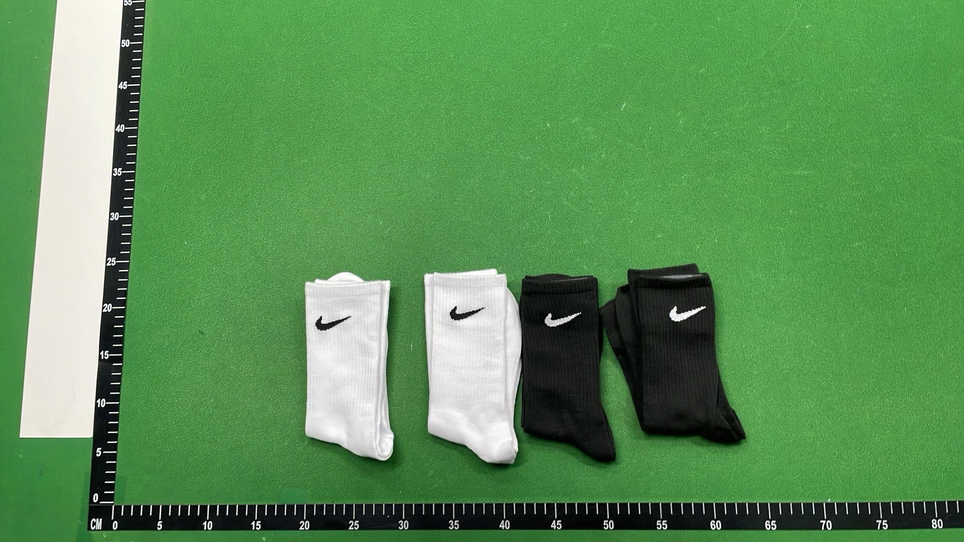 Nike Performance Cotton Crew Socks - White & Black