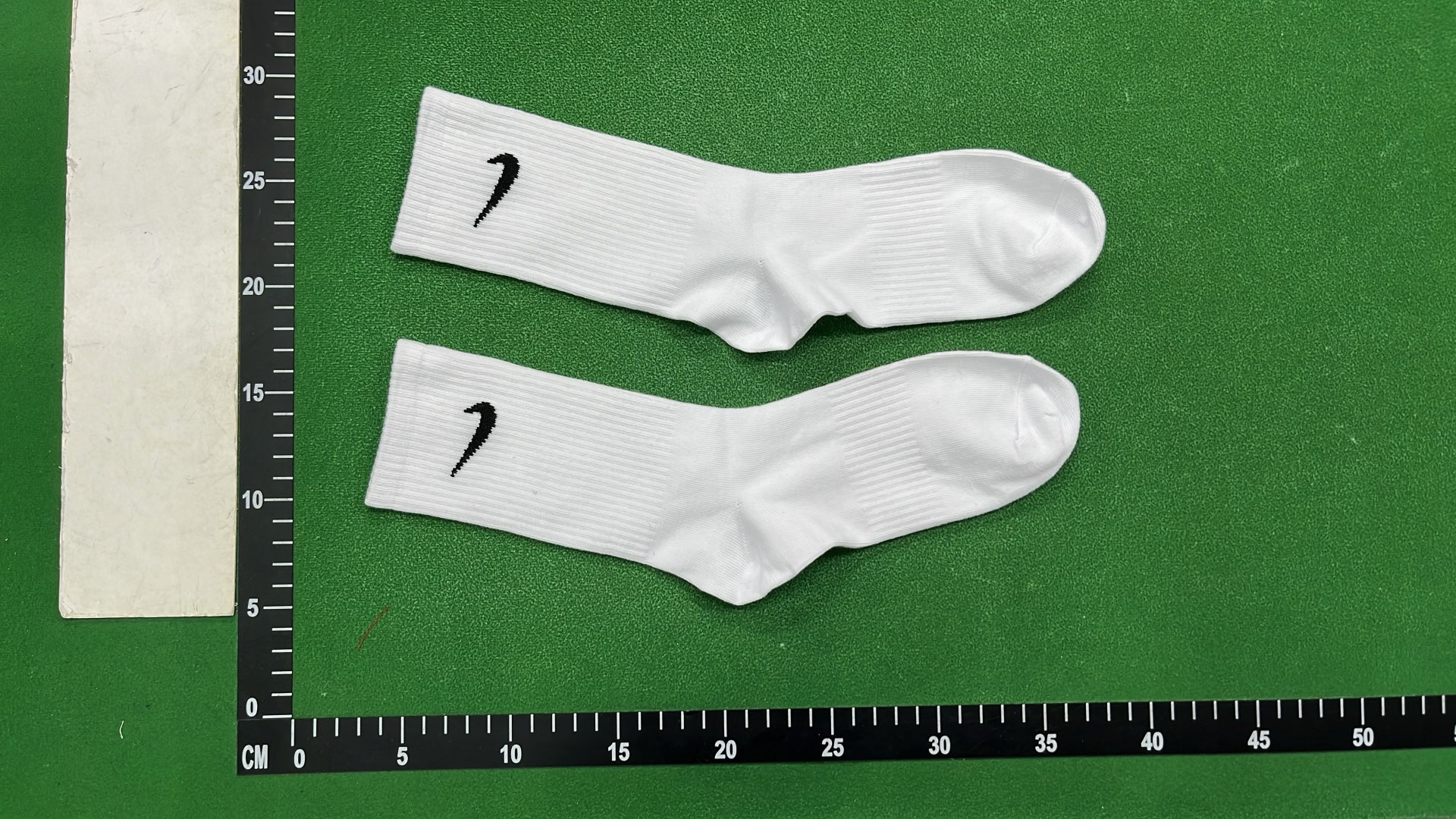 Nike Performance Cotton Crew Socks - White & Black