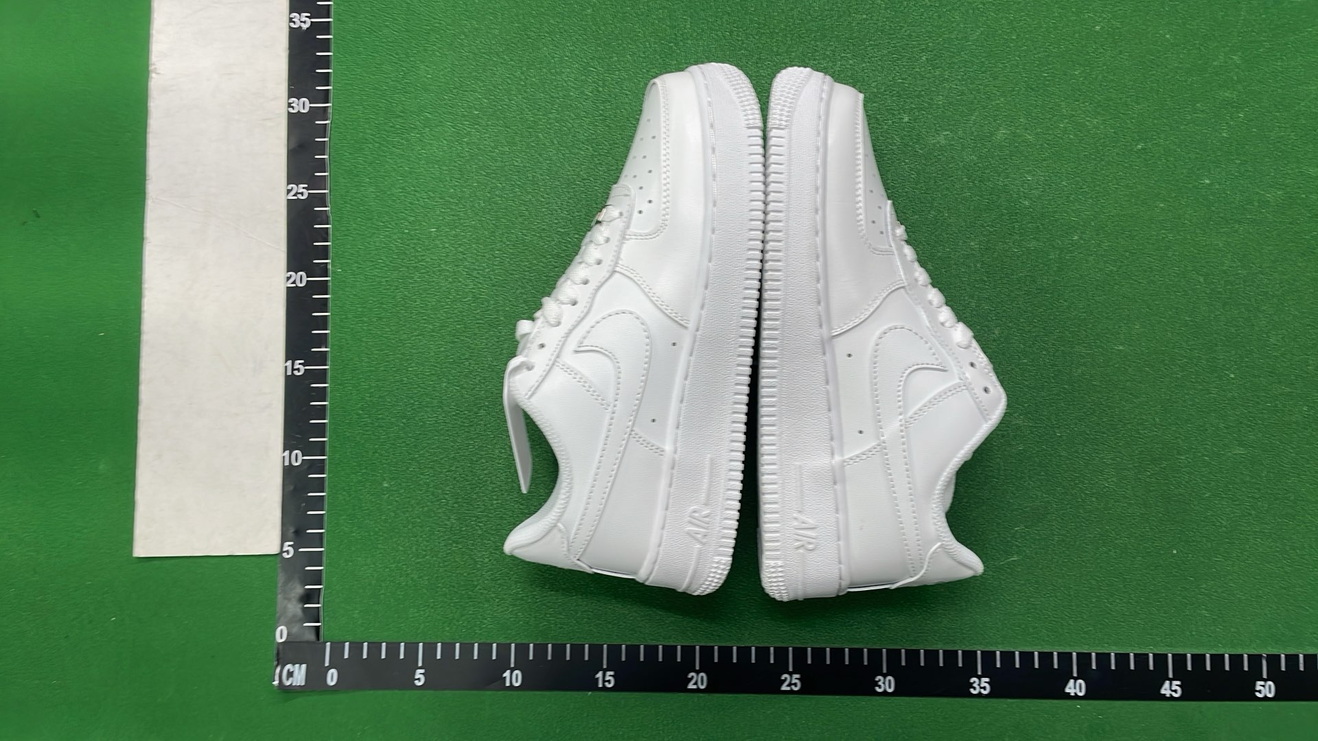 Nike Air Force 1 Low Sneakers for Men and Women