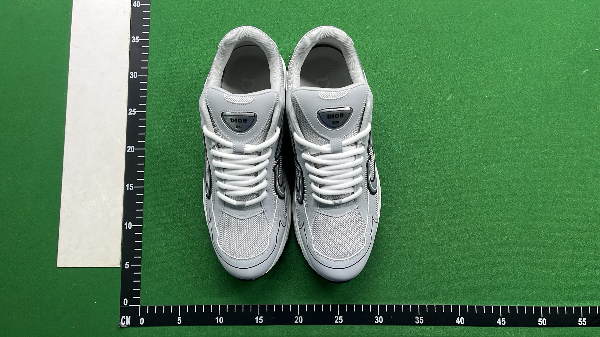 Dior Sneakers White and Black Mesh Running Shoes