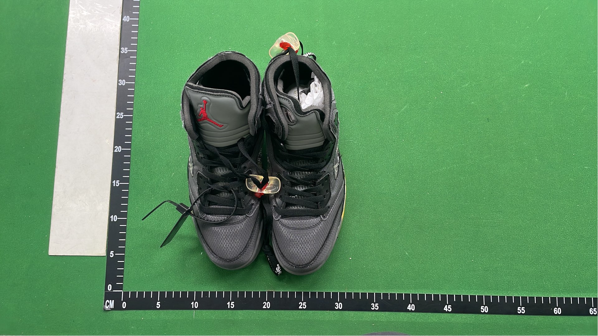 Air Jordan 5 Retro Sneakers - Classic Basketball Shoes