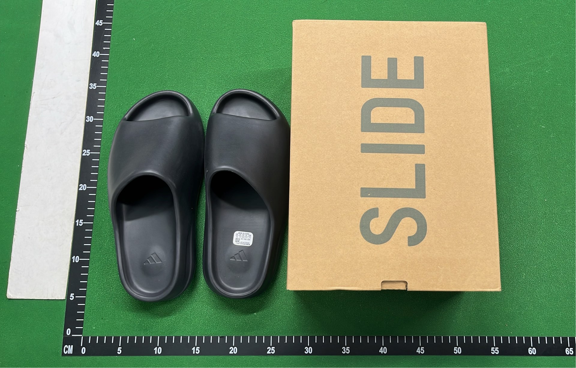 Yeezy Slide Sandals - Comfortable Casual Footwear