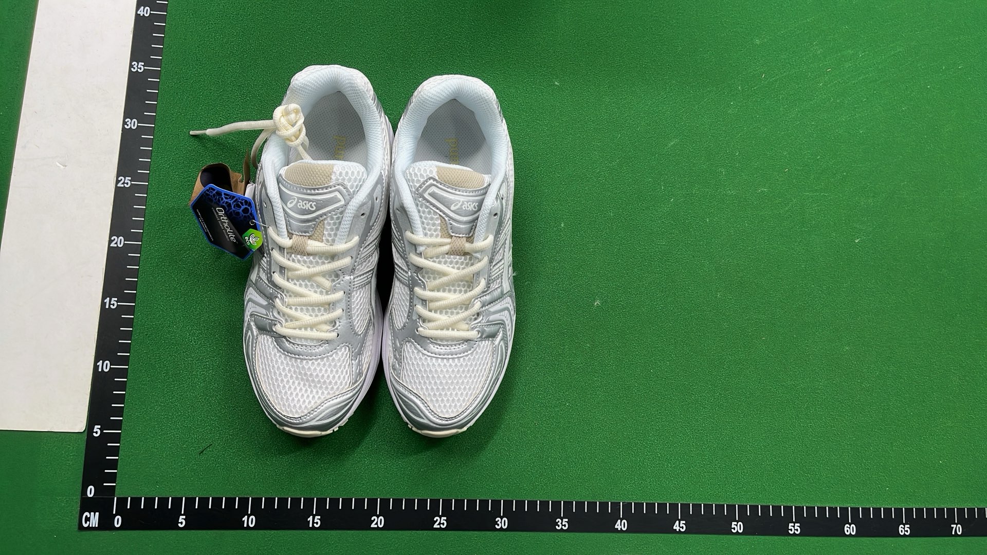 ASICS Gel-Kayano 20 Running Shoes for Men and Women