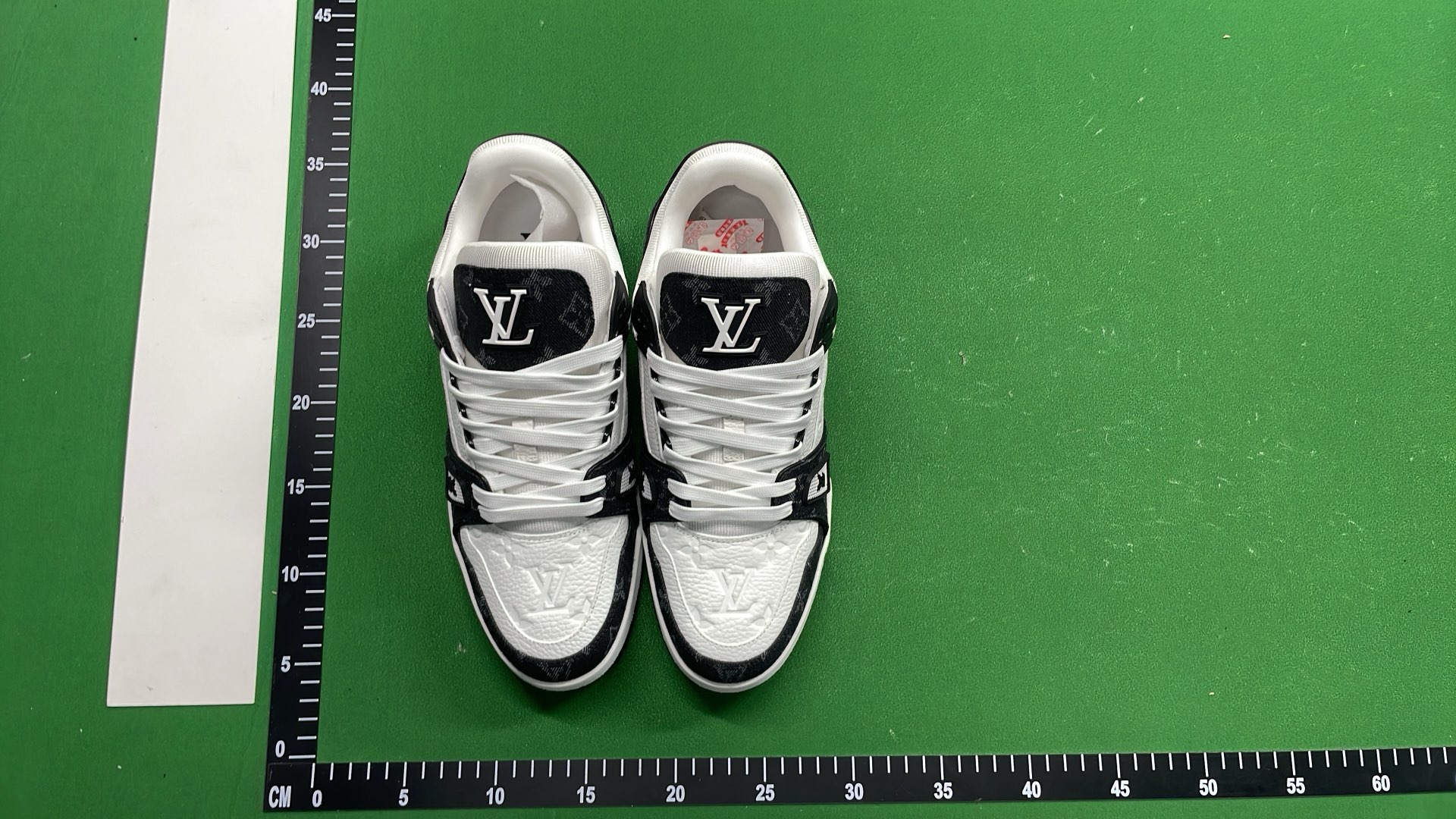 GZ Black White Abstract Sneakers - Men's Fashion Street Style Shoes