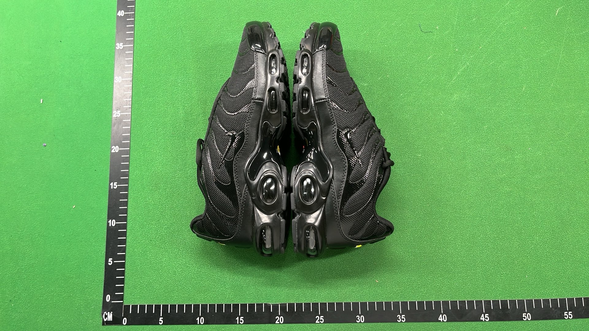 Nike Air Max Plus TN 95 Flame Pack Sneakers