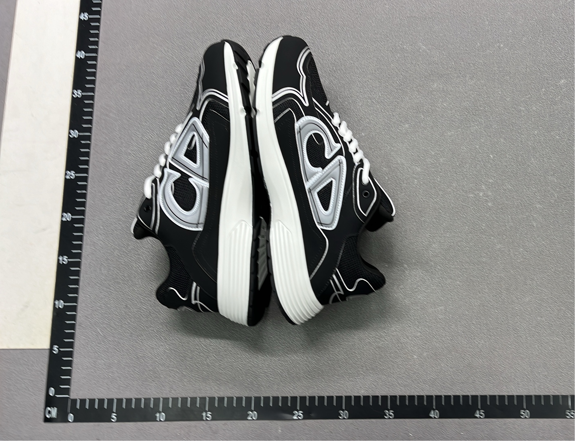 Dior Men's Sneakers - White and Black Mesh Running Shoes with Logo