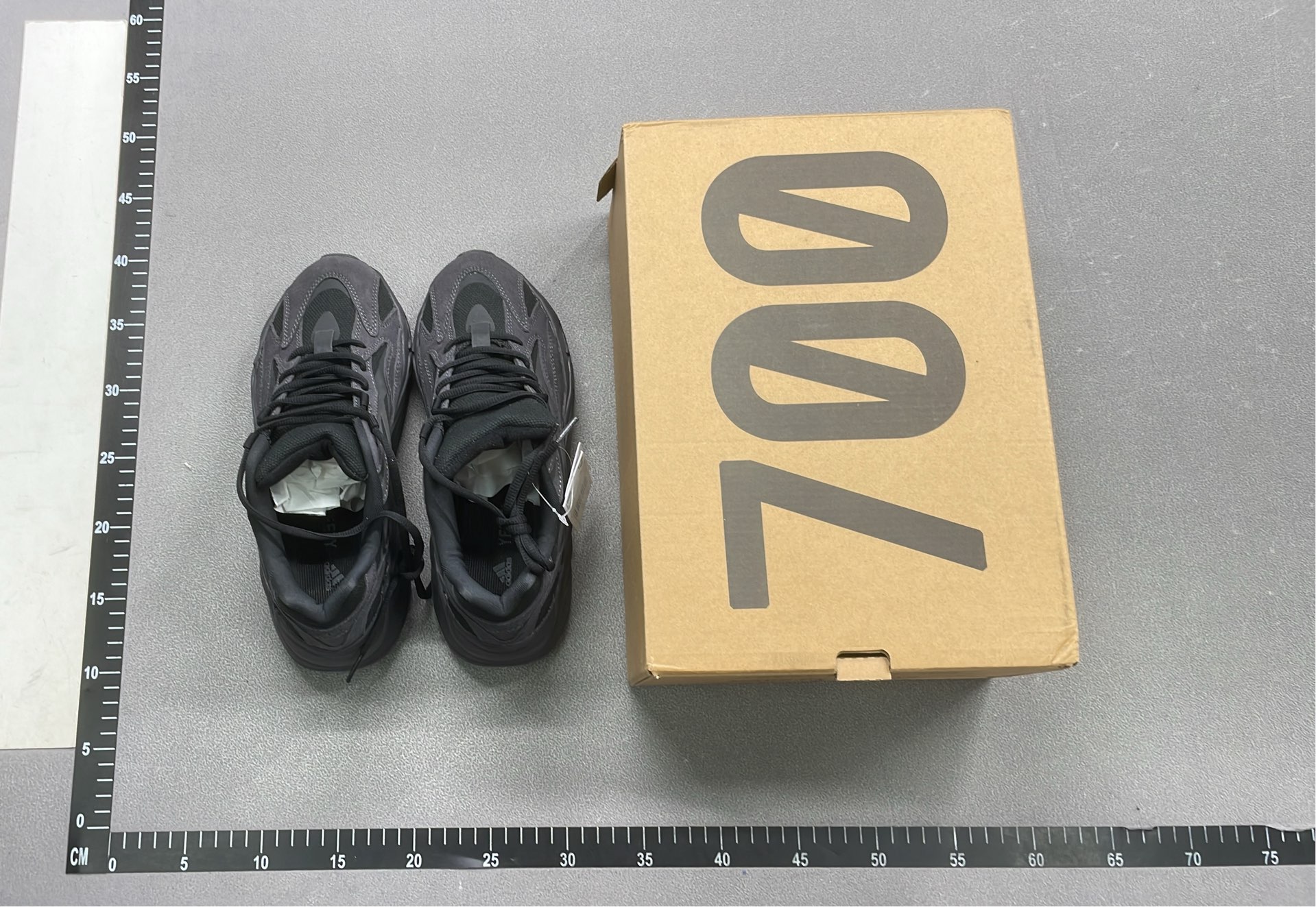 Yeezy 700 V3 Alabaster Sneakers