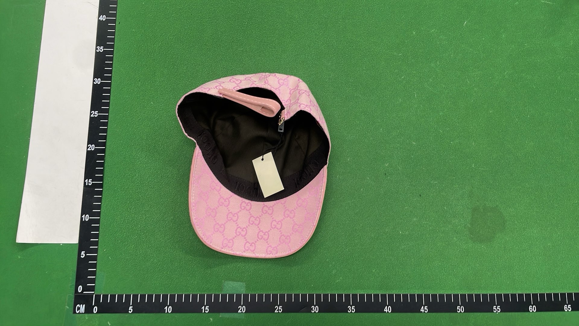 Gucci Baseball Cap with GG Logo and Tiger Design