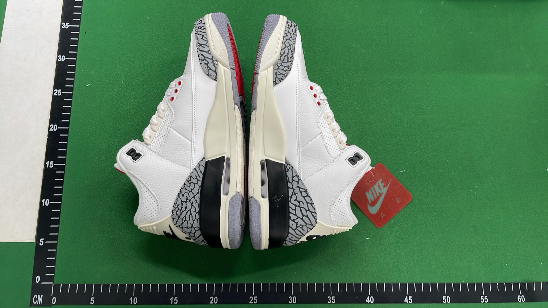Nike Air Jordan 3 Retro White Cement