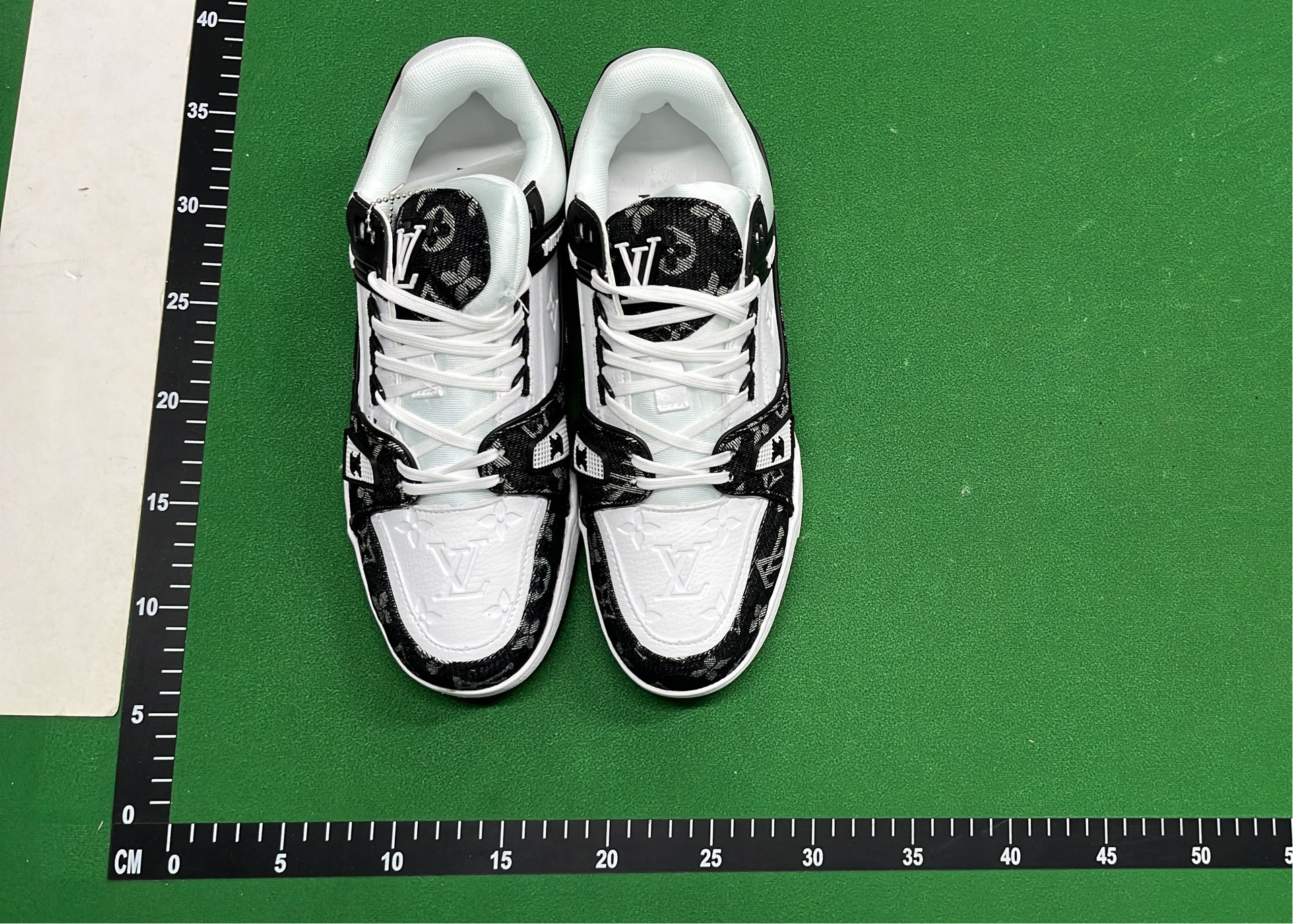 Louis Vuitton Monogram Sneakers Black Leather Men's Shoes