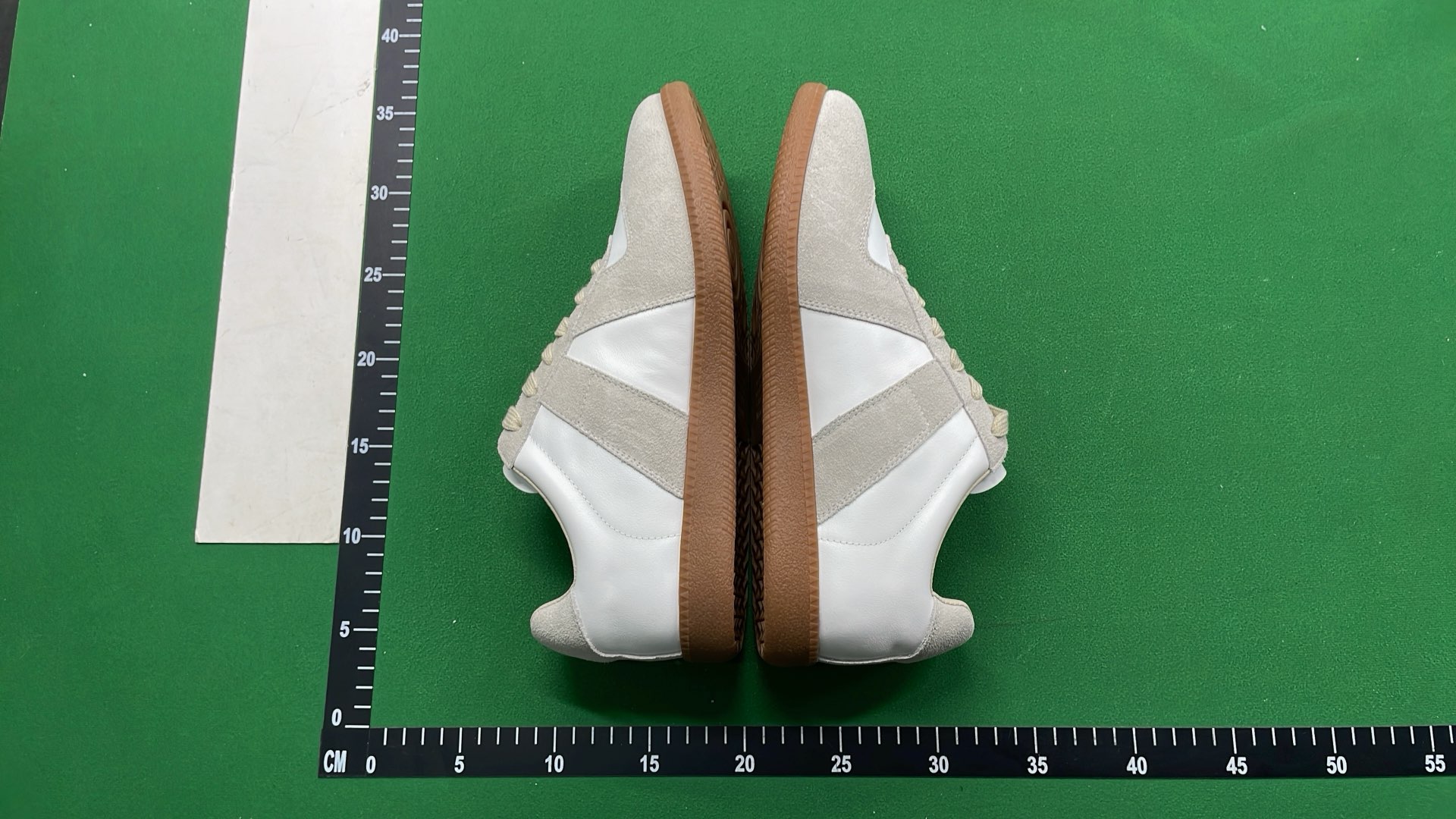 Maison Margiela Replica Sneakers - Classic Leather Trainer Shoes