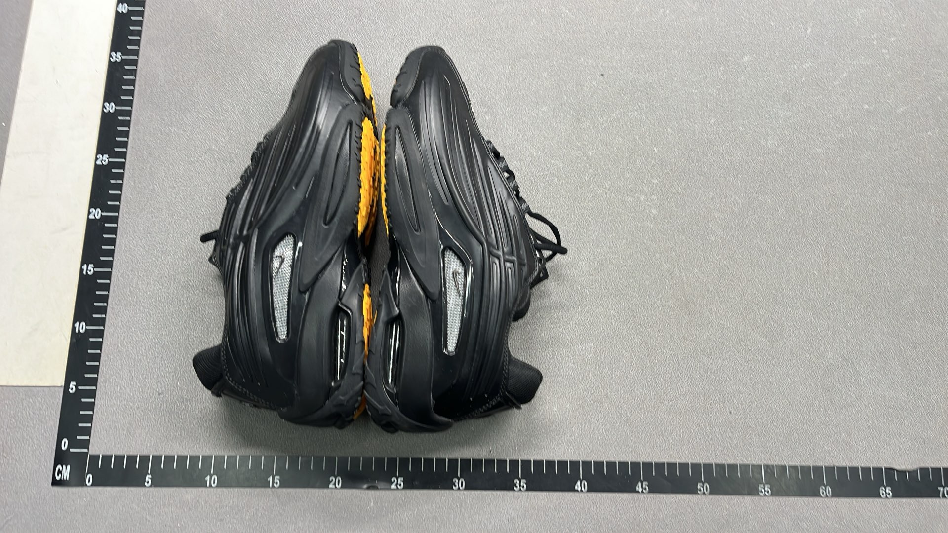 Nike Air Max 97 Sneakers - Classic Running Shoes for Men and Women