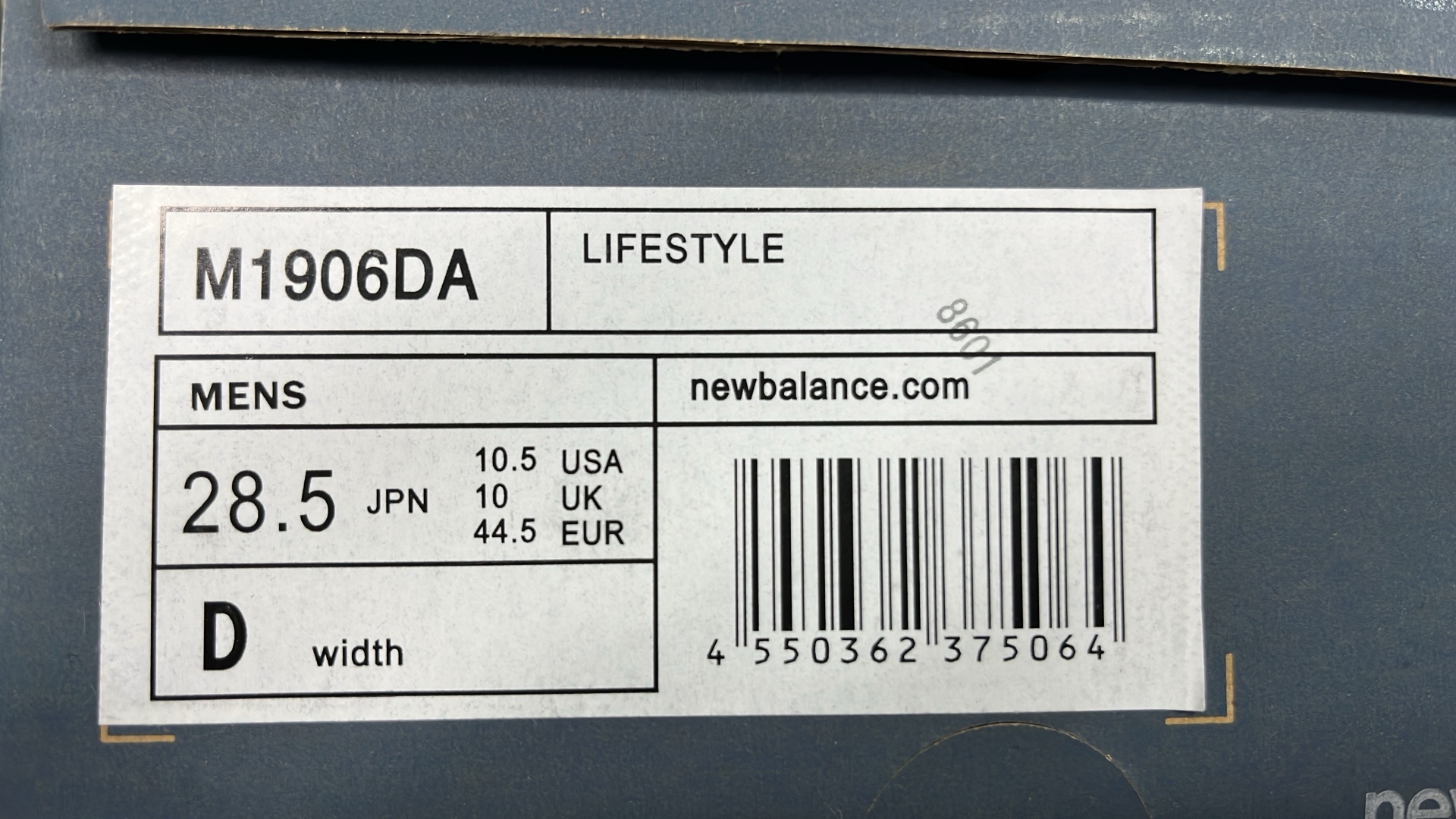 New Balance 2002R Running Shoes for Men and Women
