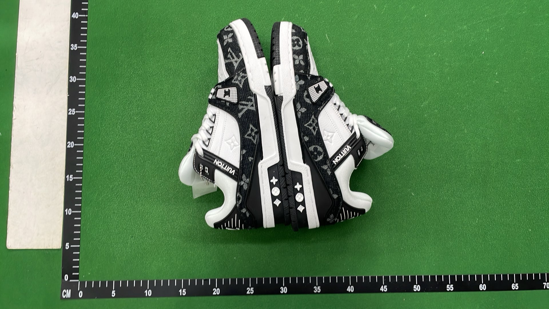 LV Trainer Sneakers Collection