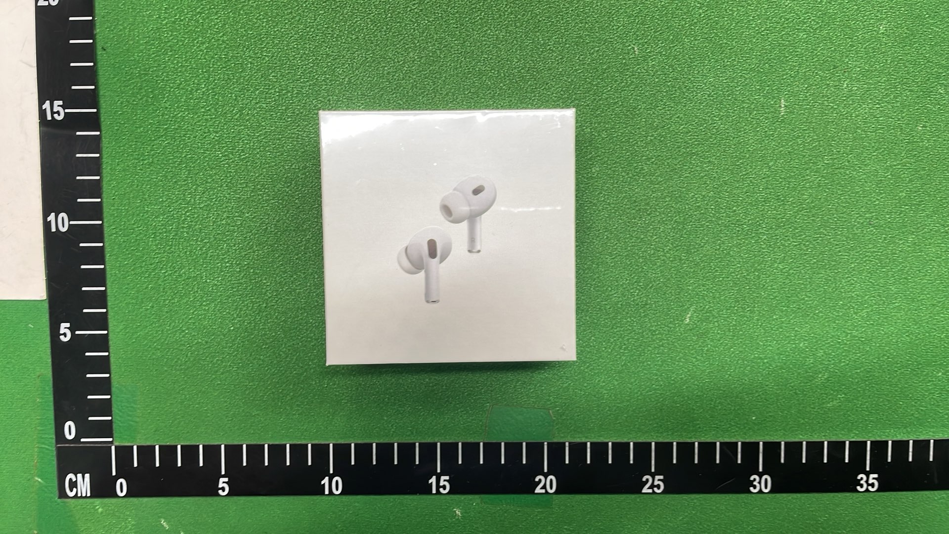 New Version USB-C Wireless Earbuds with Charging Case - White