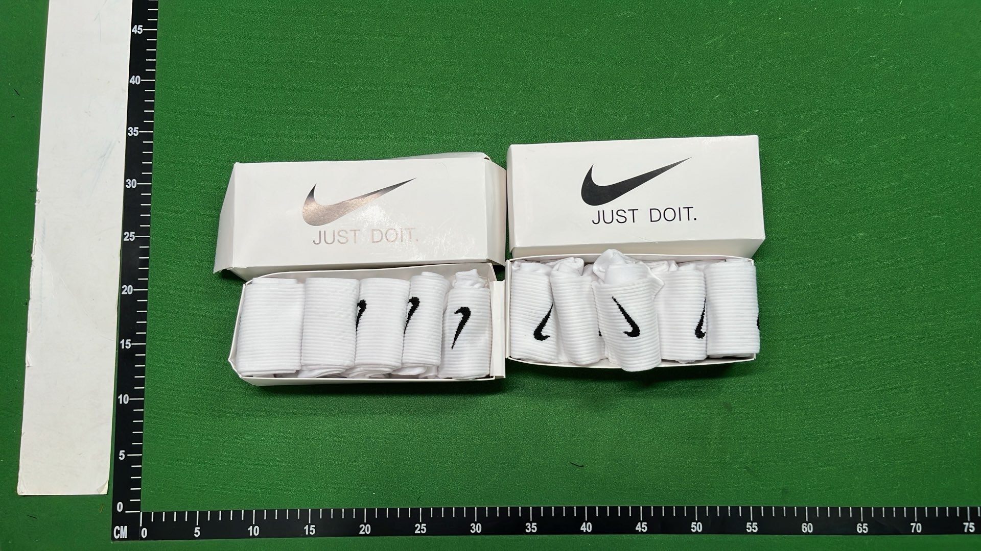 Nike Crew Socks 5-Pack - Gray, Black, White