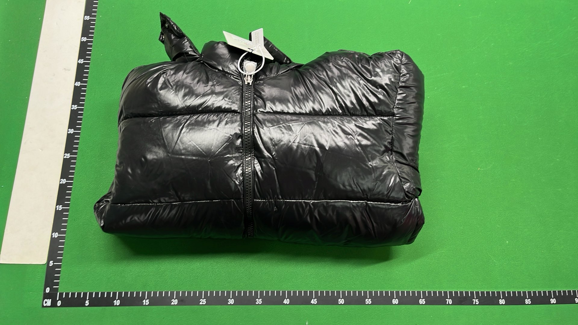 Moncler Puffer Jacket for Men Women