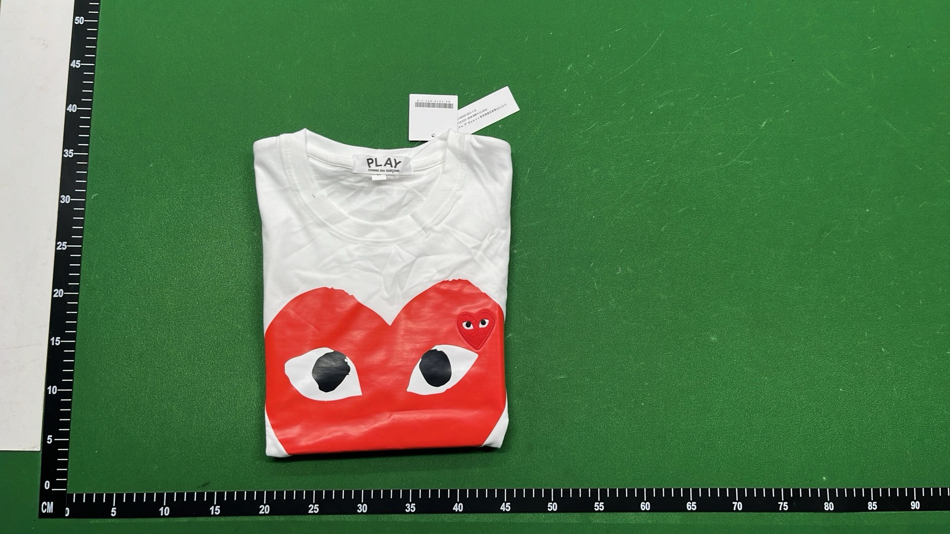 PLAY Comme des Gar&ccedil;ons Heart Eyes T-Shirt