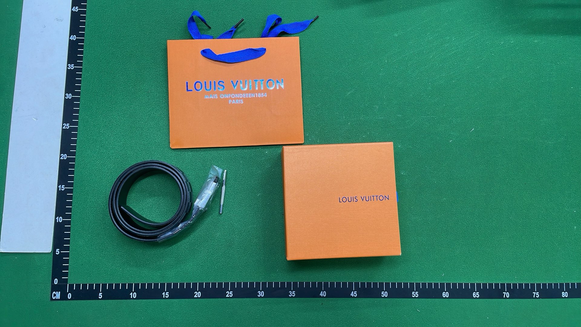 LV Holographic Belt with Monogram Pattern